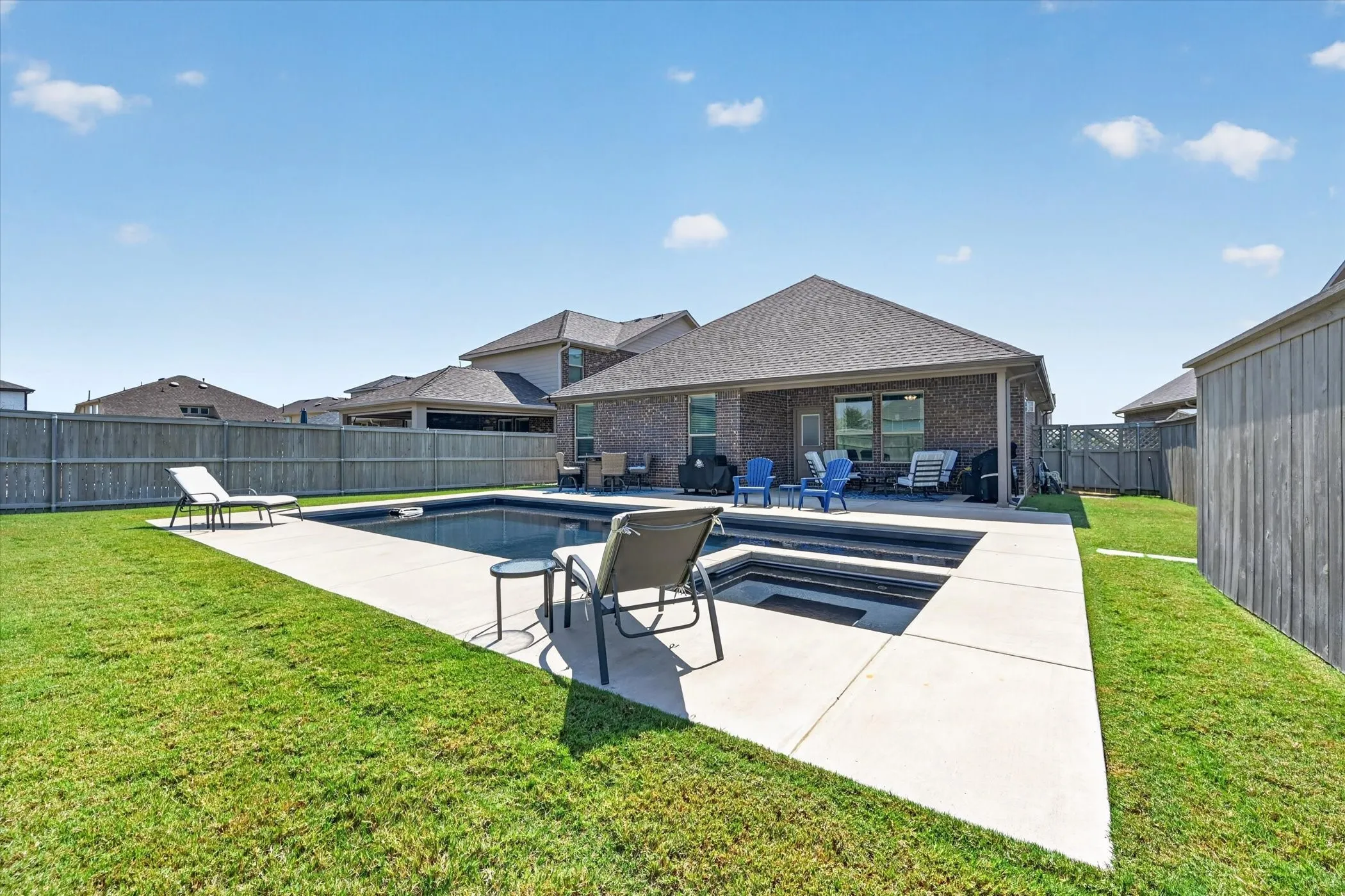 Single Family Residence For Sale in Denton County , 2620 Little Wonder Lane, Northlake, Texas 76247, 3 Bedroom, 2 Bathroom, 2 Garage spaces, 2,209 Sqft, built in 2020, mls#21393263, Real Estate Agent in Northlake, Homes For Sale in Denton county, Homes For Sale in Northlake, Realtor in Northlake Texas, Real Estate Brokerage Independent Realty Texas, Luminita Cordes Realtor