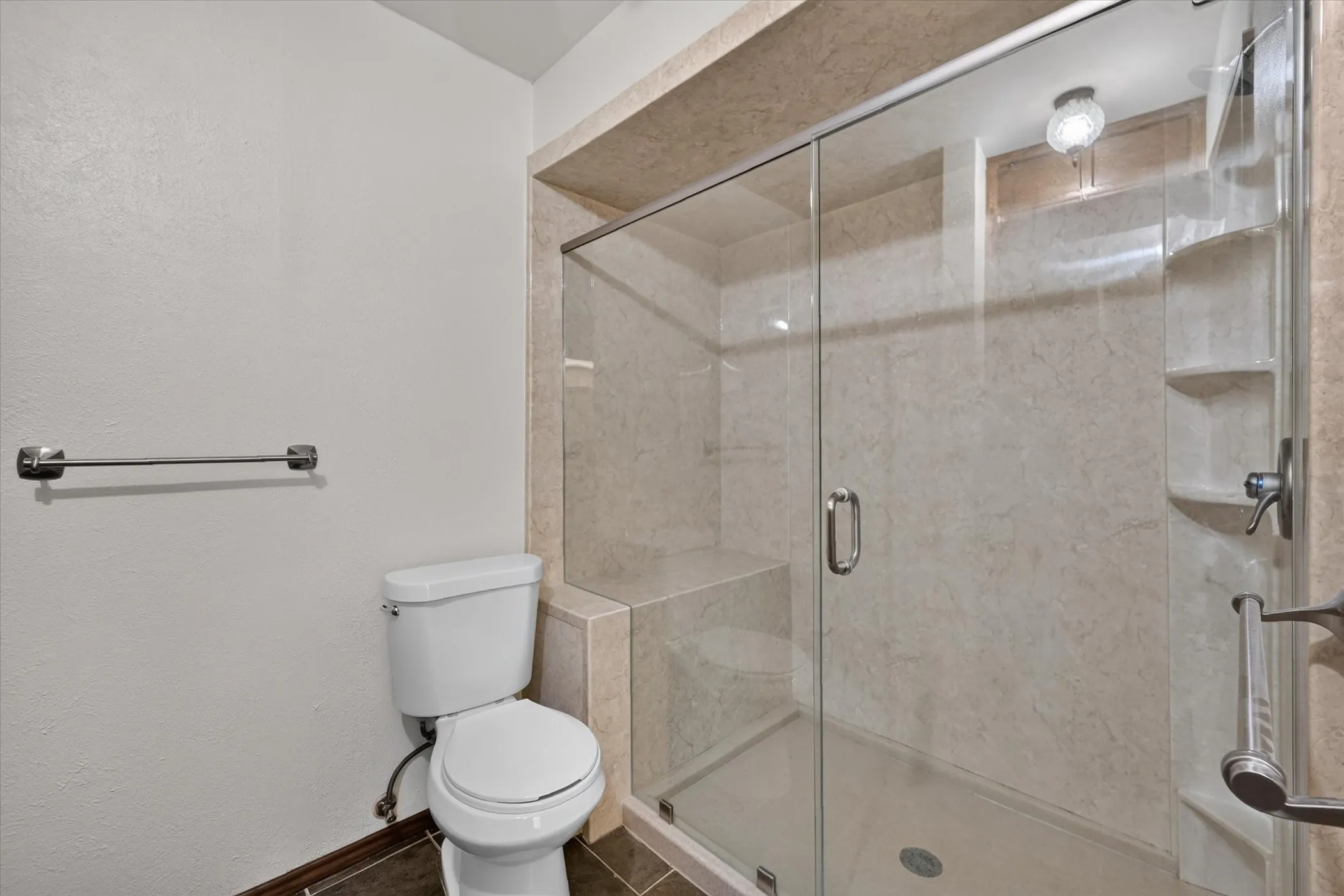 Single Family Residence For Sale in Collin County , 12099 County Road 1028, Blue Ridge, Texas 75424, 3 Bedroom, 3 Bathroom, 2 Garage spaces, 3,004 Sqft, built in 1980, mls#21400918, Real Estate Agent in Blue Ridge, Homes For Sale in Collin county, Homes For Sale in Blue Ridge, Realtor in Blue Ridge Texas, Real Estate Brokerage Independent Realty Texas, Luminita Cordes Realtor