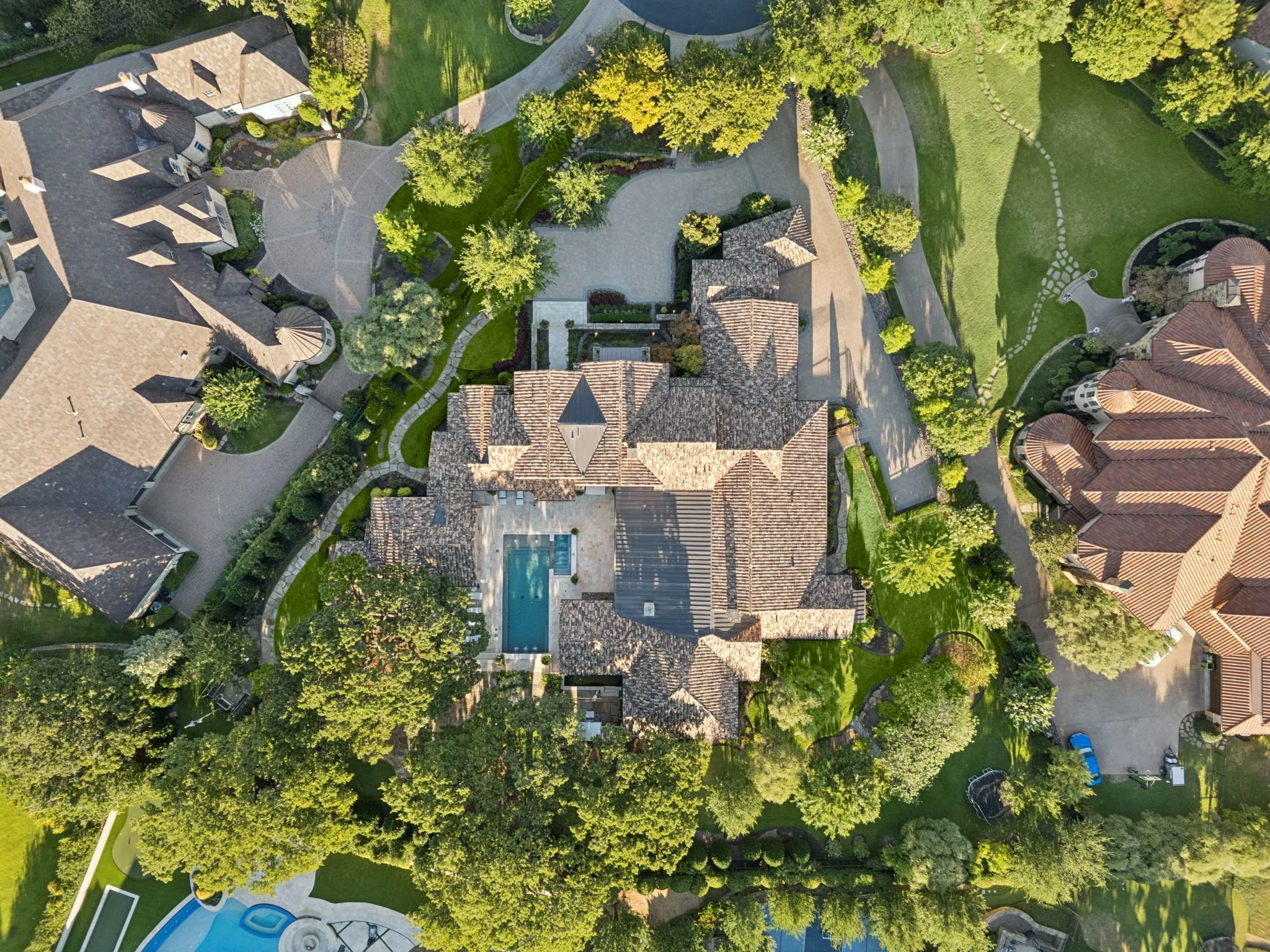 Single Family Residence For Sale in Tarrant County , 1208 Perdenalas Trail, Westlake, Texas 76262, 6 Bedroom, 8 Bathroom, 3 Garage spaces, 10,557 Sqft, built in 2019, mls#21373643, Real Estate Agent in Westlake, Homes For Sale in Tarrant county, Homes For Sale in Westlake, Realtor in Westlake Texas, Real Estate Brokerage Independent Realty Texas, Luminita Cordes Realtor