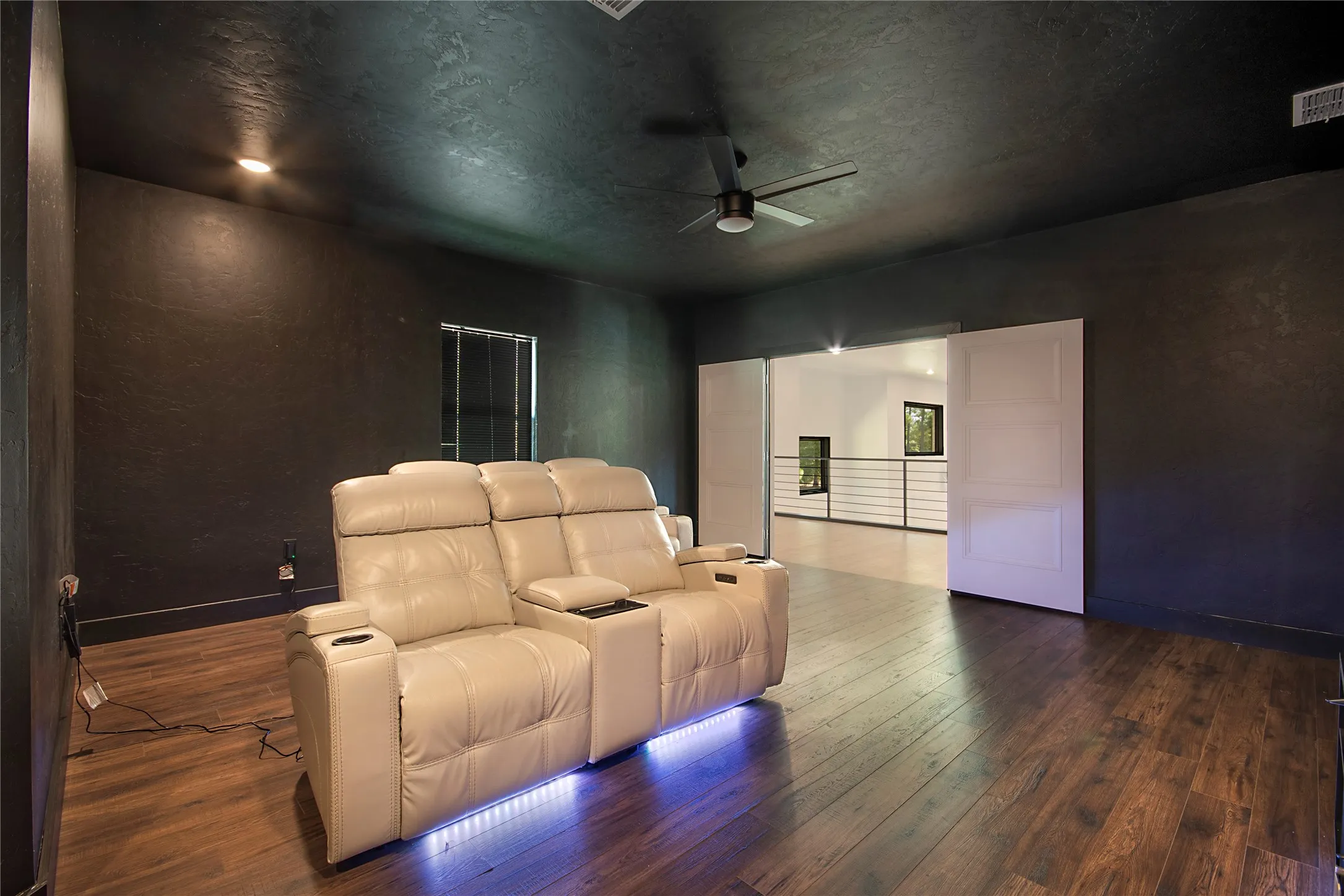 Single Family Residence For Sale in Harrison County , 8383 FM 2208, Longview, Texas 75650, 6 Bedroom, 5 Bathroom, 2 Garage spaces, 6,922 Sqft, built in 2022, mls#21400797, Real Estate Agent in Longview, Homes For Sale in Harrison county, Homes For Sale in Longview, Realtor in Longview Texas, Real Estate Brokerage Independent Realty Texas, Luminita Cordes Realtor