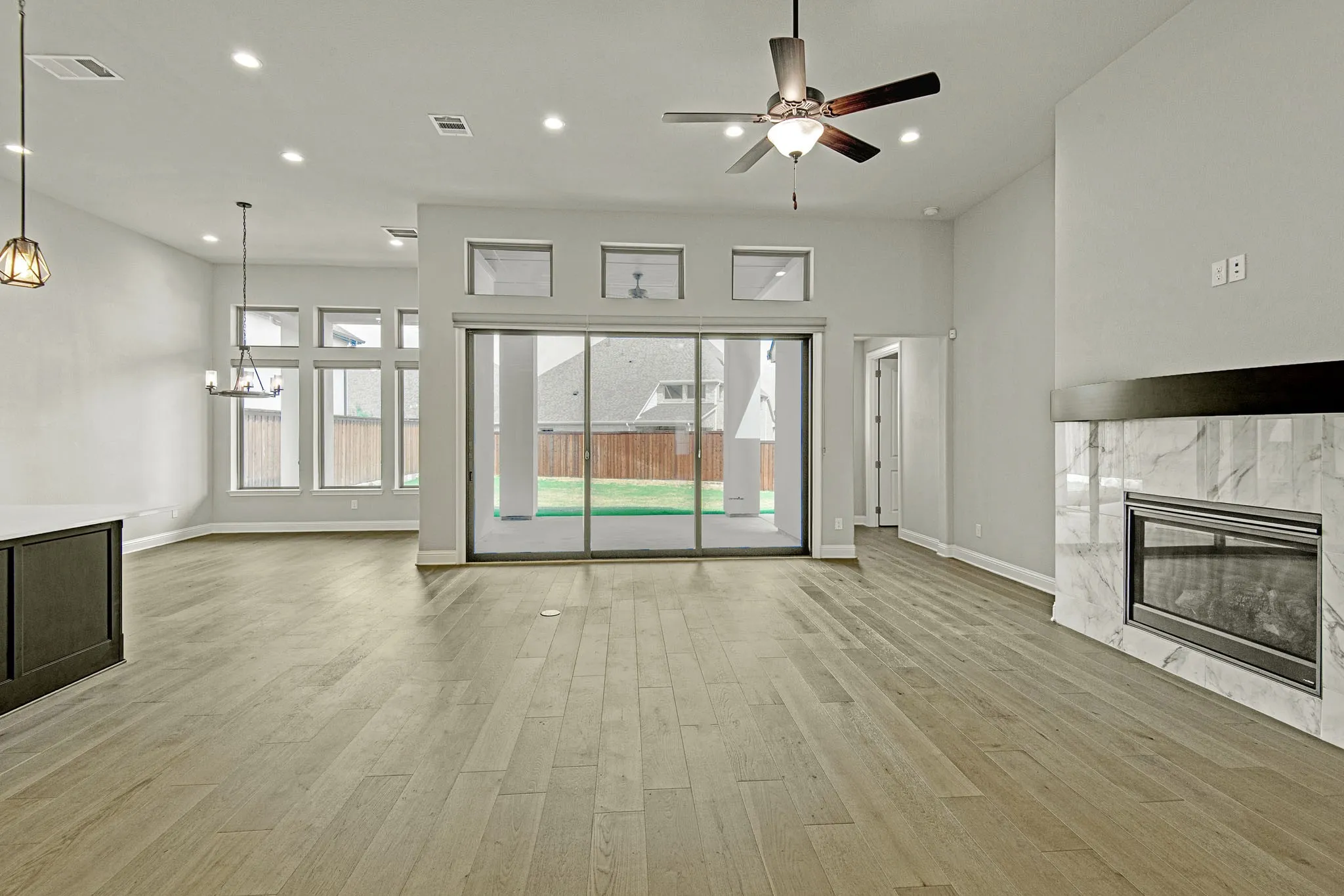 Single Family Residence For Sale in Denton County , 4908 Sir Cole Court, Carrollton, Texas 75010, 4 Bedroom, 3 Bathroom, 3 Garage spaces, 2,989 Sqft, built in 2022, mls#21398575, Real Estate Agent in Carrollton, Homes For Sale in Denton county, Homes For Sale in Carrollton, Realtor in Carrollton Texas, Real Estate Brokerage Independent Realty Texas, Luminita Cordes Realtor
