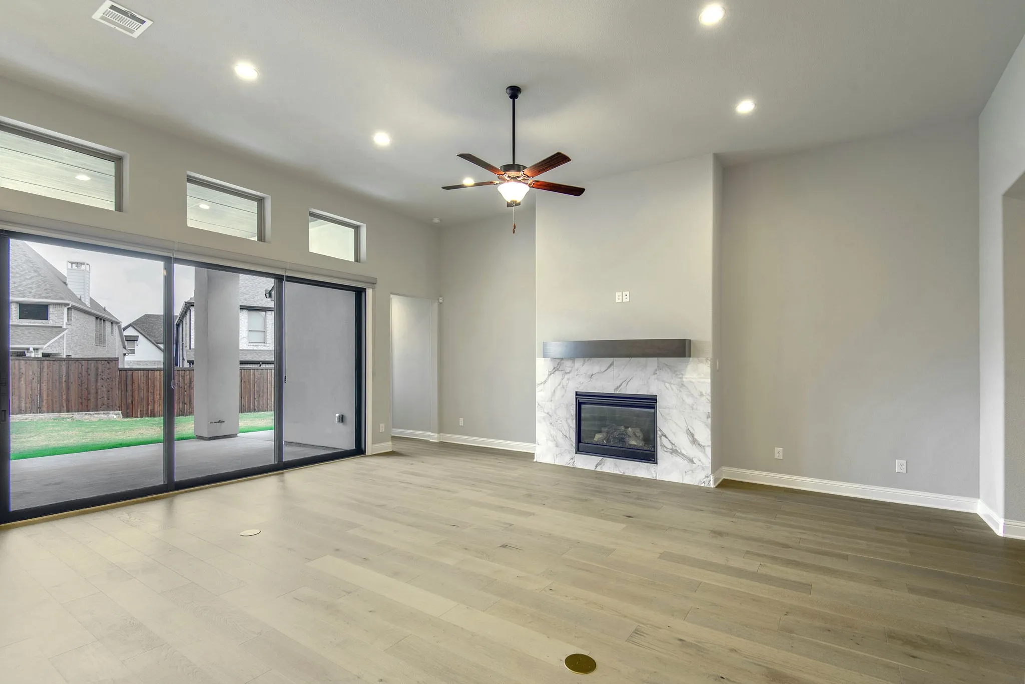 Single Family Residence For Sale in Denton County , 4908 Sir Cole Court, Carrollton, Texas 75010, 4 Bedroom, 3 Bathroom, 3 Garage spaces, 2,989 Sqft, built in 2022, mls#21398575, Real Estate Agent in Carrollton, Homes For Sale in Denton county, Homes For Sale in Carrollton, Realtor in Carrollton Texas, Real Estate Brokerage Independent Realty Texas, Luminita Cordes Realtor