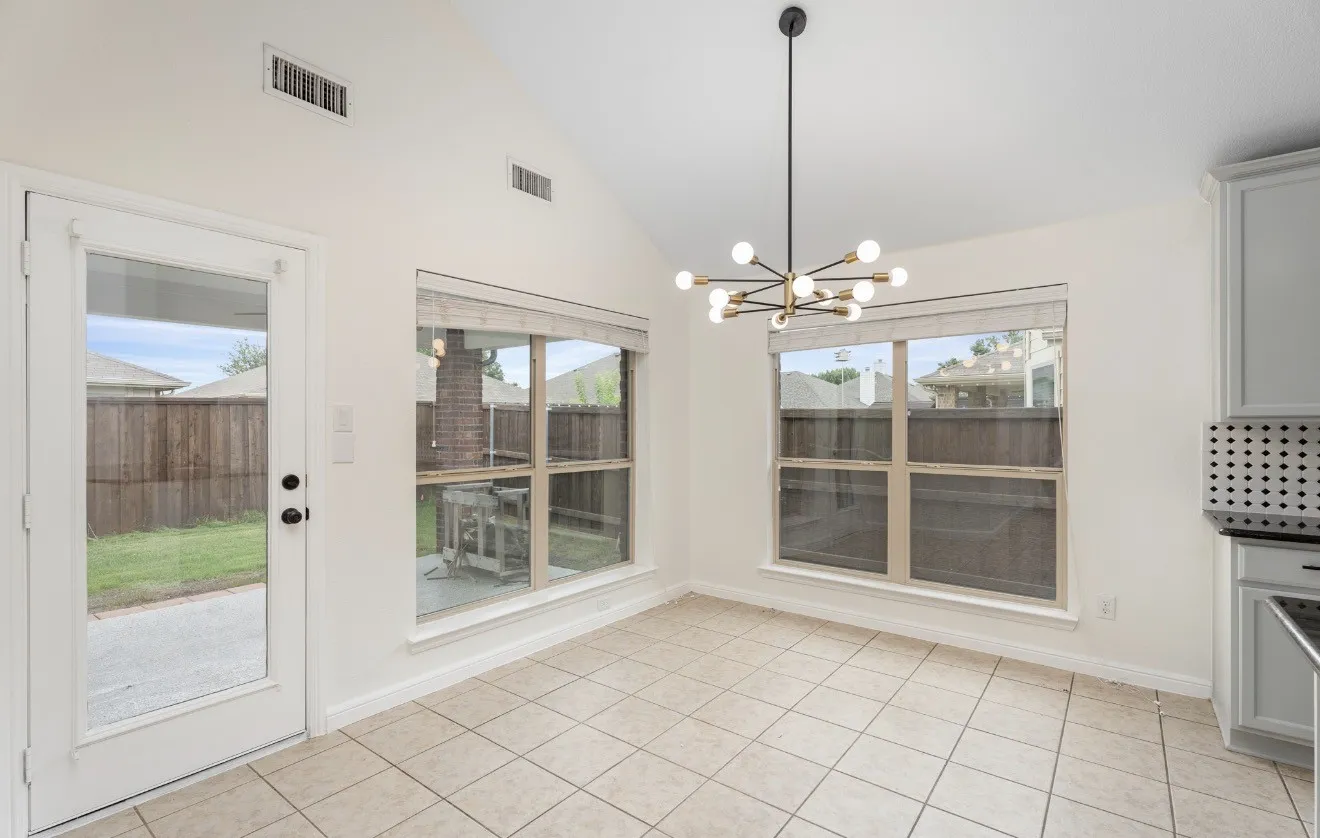 Single Family Residence For Rent in Denton County , 1413 Nightingale Drive, Aubrey, Texas 76227, 3 Bedroom, 2 Bathroom, 2 Garage spaces, 1,687 Sqft, built in 2012, mls#21397245, Real Estate Agent in Aubrey, Homes For Rent in Denton county, Homes For Rent in Aubrey, Realtor in Aubrey Texas, Real Estate Brokerage Independent Realty Texas, Luminita Cordes Realtor