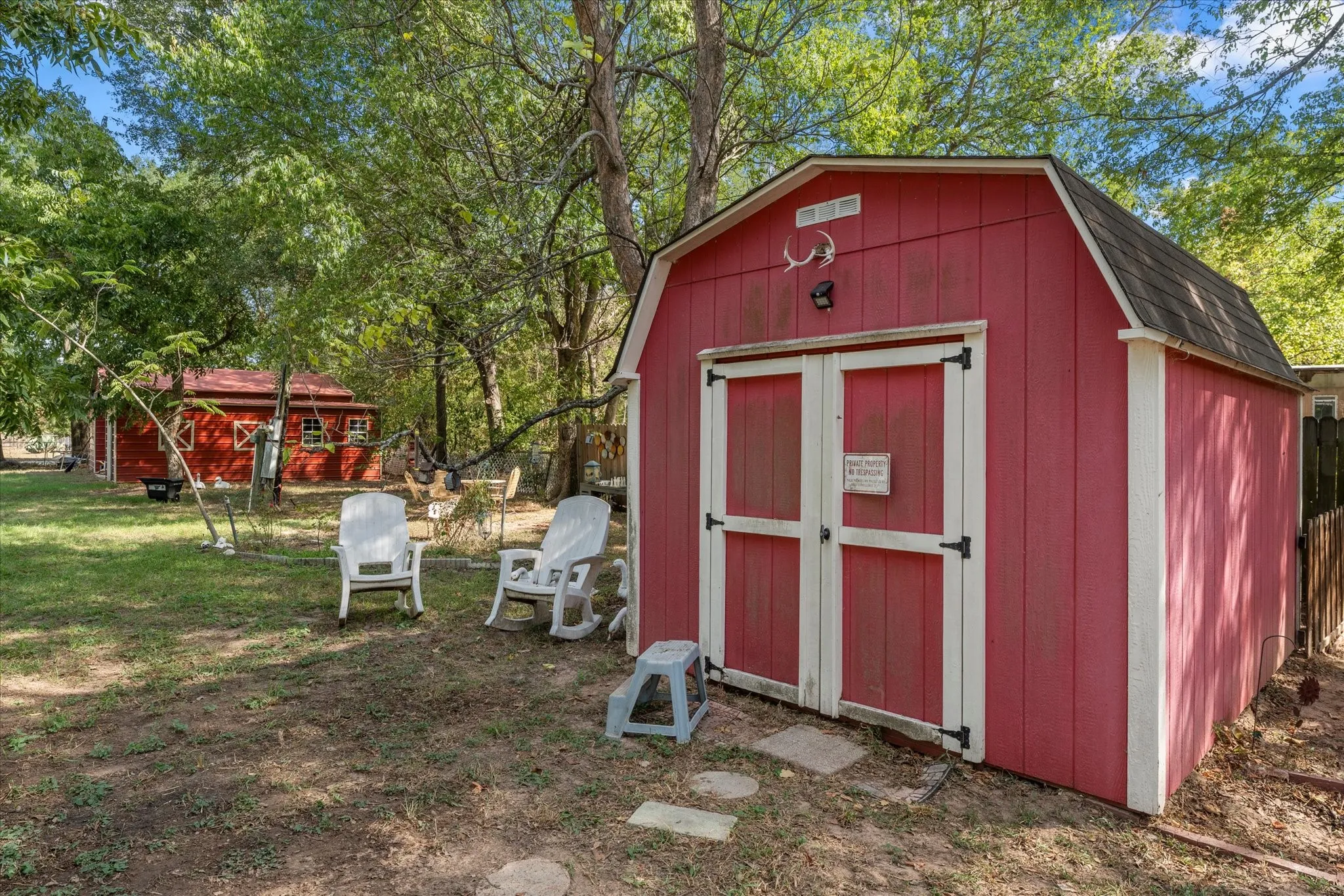 Single Family Residence For Sale in Henderson County , 718 Suncrest Drive, Tool, Texas 75143, 3 Bedroom, 1 Bathroom, Garage spaces, 1,350 Sqft, built in 1970, mls#21400951, Real Estate Agent in Tool, Homes For Sale in Henderson county, Homes For Sale in Tool, Realtor in Tool Texas, Real Estate Brokerage Independent Realty Texas, Luminita Cordes Realtor