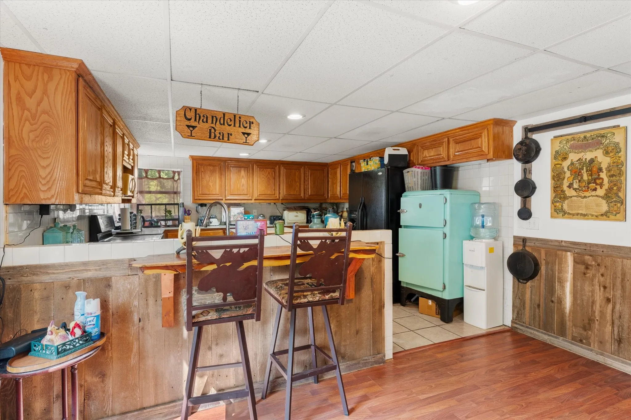 Single Family Residence For Sale in Henderson County , 718 Suncrest Drive, Tool, Texas 75143, 3 Bedroom, 1 Bathroom, Garage spaces, 1,350 Sqft, built in 1970, mls#21400951, Real Estate Agent in Tool, Homes For Sale in Henderson county, Homes For Sale in Tool, Realtor in Tool Texas, Real Estate Brokerage Independent Realty Texas, Luminita Cordes Realtor