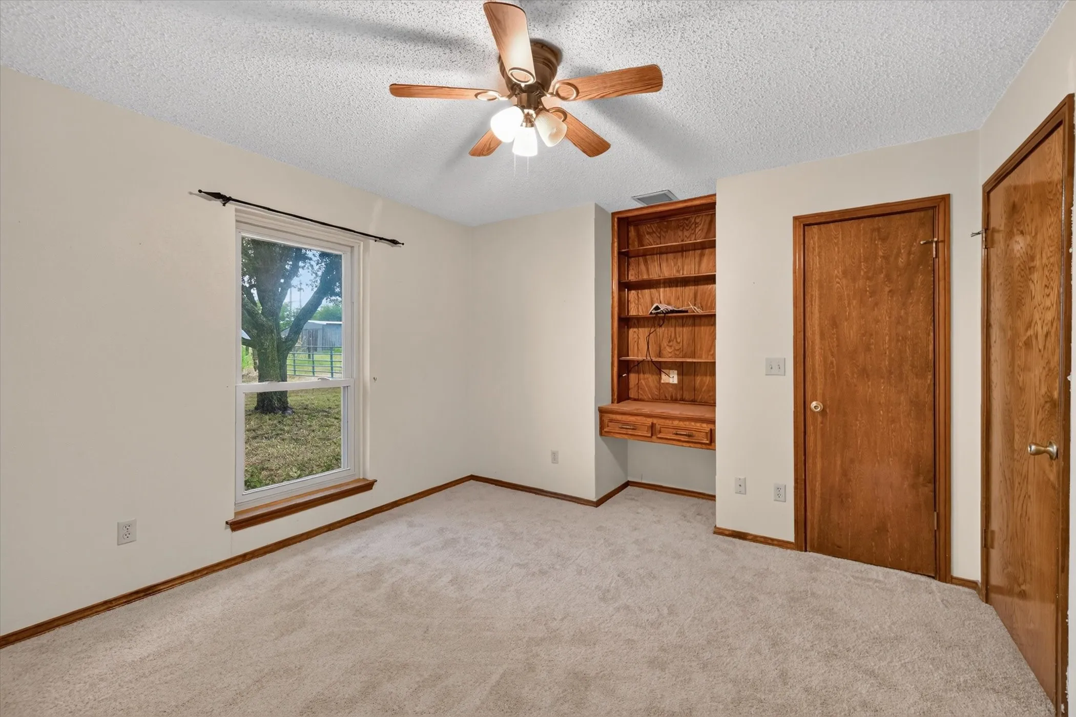 Improved Land For Sale in Collin County , 12099 County Rd 1028, Blue Ridge, Texas 75424, 0, 0, Garage spaces, 0 Sqft, built in 1980, mls#21400945, Real Estate Agent in Blue Ridge, Homes For Sale in Collin county, Homes For Sale in Blue Ridge, Realtor in Blue Ridge Texas, Real Estate Brokerage Independent Realty Texas, Luminita Cordes Realtor