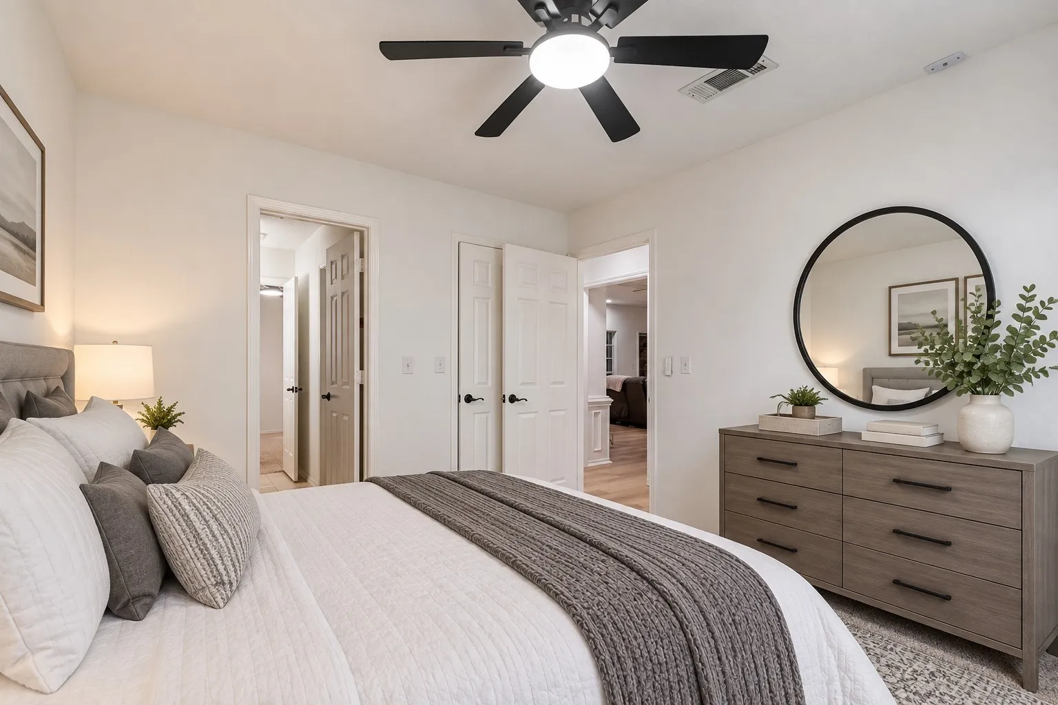 Single Family Residence For Sale in Tarrant County , 2108 Oakmeadow Place, Bedford, Texas 76021, 4 Bedroom, 2 Bathroom, 2 Garage spaces, 2,419 Sqft, built in 1986, mls#21398944, Real Estate Agent in Bedford, Homes For Sale in Tarrant county, Homes For Sale in Bedford, Realtor in Bedford Texas, Real Estate Brokerage Independent Realty Texas, Luminita Cordes Realtor