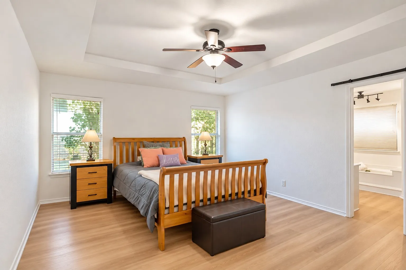 Single Family Residence For Sale in Tarrant County , 2108 Oakmeadow Place, Bedford, Texas 76021, 4 Bedroom, 2 Bathroom, 2 Garage spaces, 2,419 Sqft, built in 1986, mls#21398944, Real Estate Agent in Bedford, Homes For Sale in Tarrant county, Homes For Sale in Bedford, Realtor in Bedford Texas, Real Estate Brokerage Independent Realty Texas, Luminita Cordes Realtor