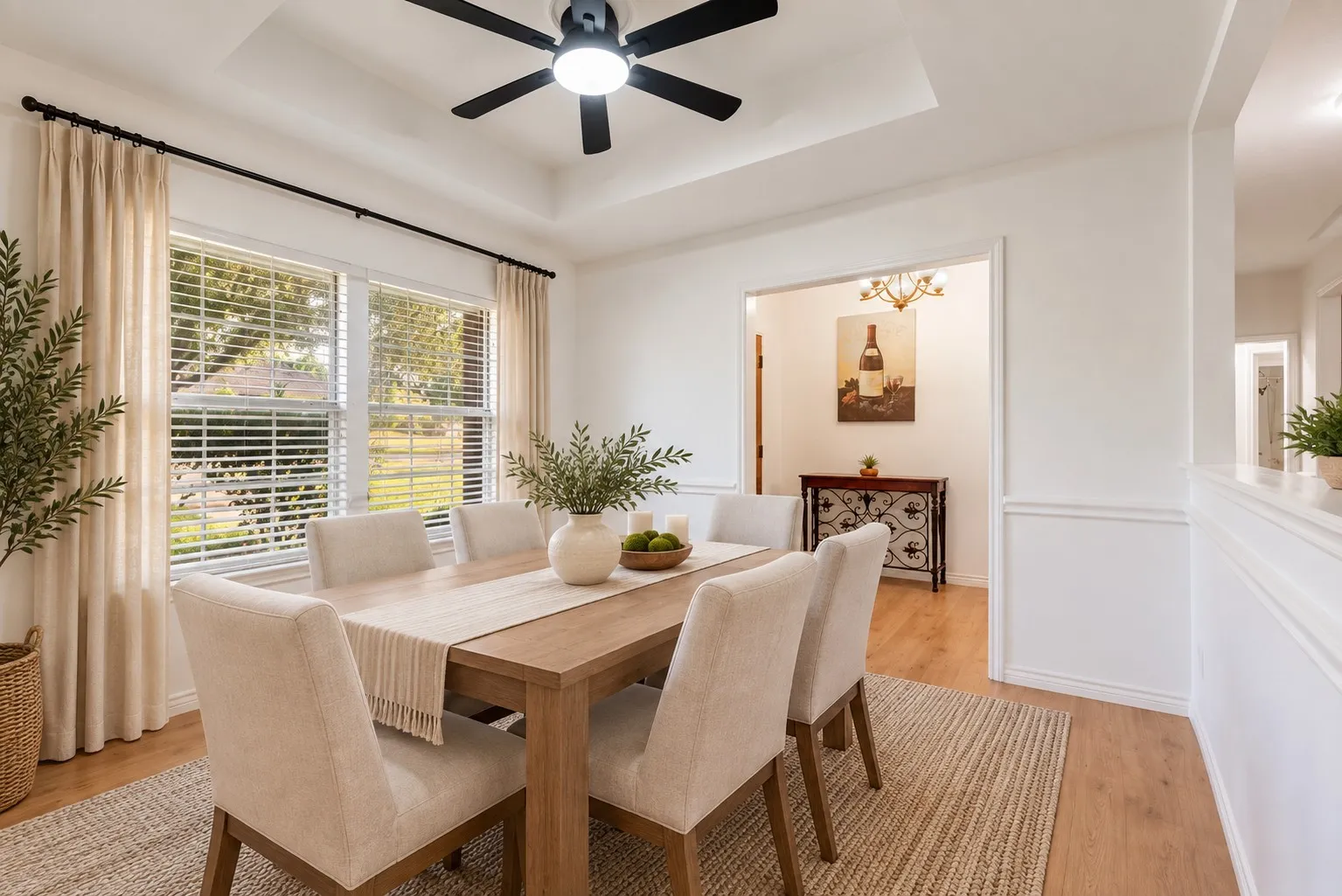 Single Family Residence For Sale in Tarrant County , 2108 Oakmeadow Place, Bedford, Texas 76021, 4 Bedroom, 2 Bathroom, 2 Garage spaces, 2,419 Sqft, built in 1986, mls#21398944, Real Estate Agent in Bedford, Homes For Sale in Tarrant county, Homes For Sale in Bedford, Realtor in Bedford Texas, Real Estate Brokerage Independent Realty Texas, Luminita Cordes Realtor