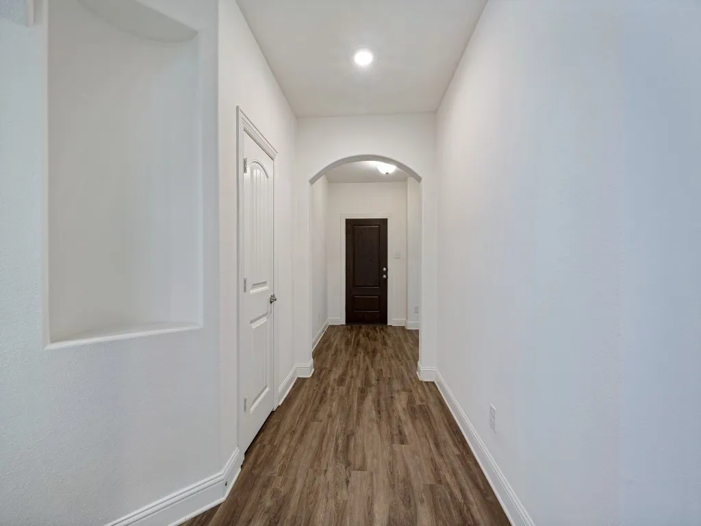 Single Family Residence For Sale in Denton County , 4501 Lakeview Drive, Frisco, Texas 75036, 3 Bedroom, 2 Bathroom, 2 Garage spaces, 1,788 Sqft, built in 2018, mls#21400472, Real Estate Agent in Frisco, Homes For Sale in Denton county, Homes For Sale in Frisco, Realtor in Frisco Texas, Real Estate Brokerage Independent Realty Texas, Luminita Cordes Realtor