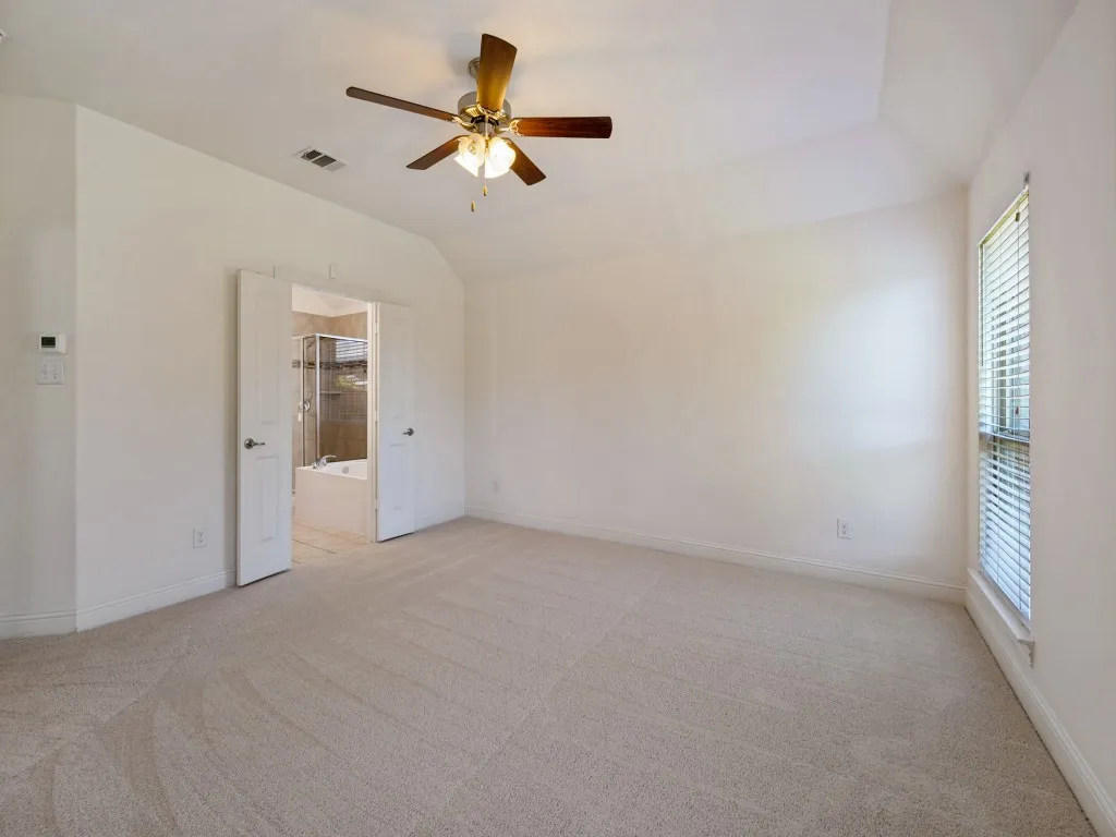 Single Family Residence For Sale in Denton County , 4501 Lakeview Drive, Frisco, Texas 75036, 3 Bedroom, 2 Bathroom, 2 Garage spaces, 1,788 Sqft, built in 2018, mls#21400472, Real Estate Agent in Frisco, Homes For Sale in Denton county, Homes For Sale in Frisco, Realtor in Frisco Texas, Real Estate Brokerage Independent Realty Texas, Luminita Cordes Realtor