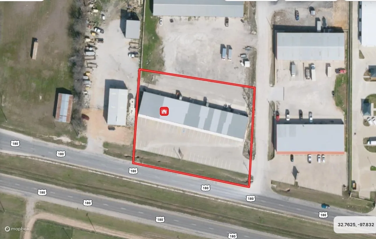Retail For Rent in Parker County , 1886 Mineral Wells Highway 108, Weatherford, Texas 76088, 0, 0, Garage spaces, 0 Sqft, built in 2009, mls#21400298, Real Estate Agent in Weatherford, Homes For Rent in Parker county, Homes For Rent in Weatherford, Realtor in Weatherford Texas, Real Estate Brokerage Independent Realty Texas, Luminita Cordes Realtor