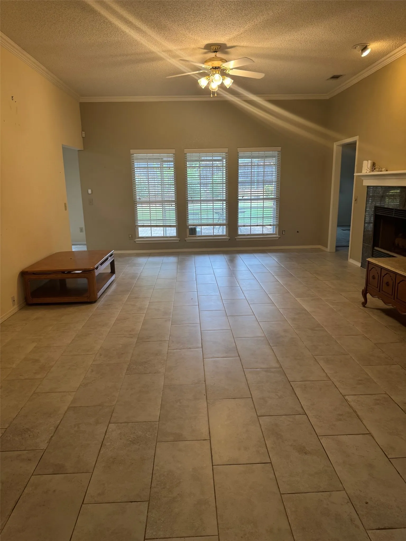 Single Family Residence For Sale in Denton County , 2501 Cornell Drive, Flower Mound, Texas 75022, 3 Bedroom, 2 Bathroom, 2 Garage spaces, 1,849 Sqft, built in 1988, mls#21400922, Real Estate Agent in Flower Mound, Homes For Sale in Denton county, Homes For Sale in Flower Mound, Realtor in Flower Mound Texas, Real Estate Brokerage Independent Realty Texas, Luminita Cordes Realtor