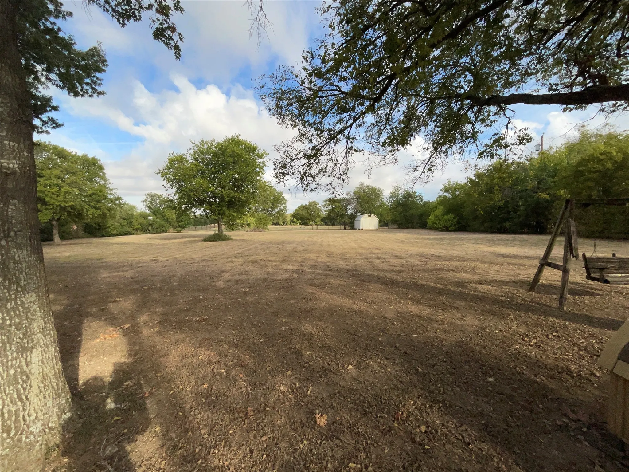 Single Family Residence For Sale in Mc Lennan County , 108 Jim Circle, Lorena, Texas 76655, 3 Bedroom, 2 Bathroom, 2 Garage spaces, 1,730 Sqft, built in 1988, mls#21397743, Real Estate Agent in Lorena, Homes For Sale in Mc Lennan county, Homes For Sale in Lorena, Realtor in Lorena Texas, Real Estate Brokerage Independent Realty Texas, Luminita Cordes Realtor