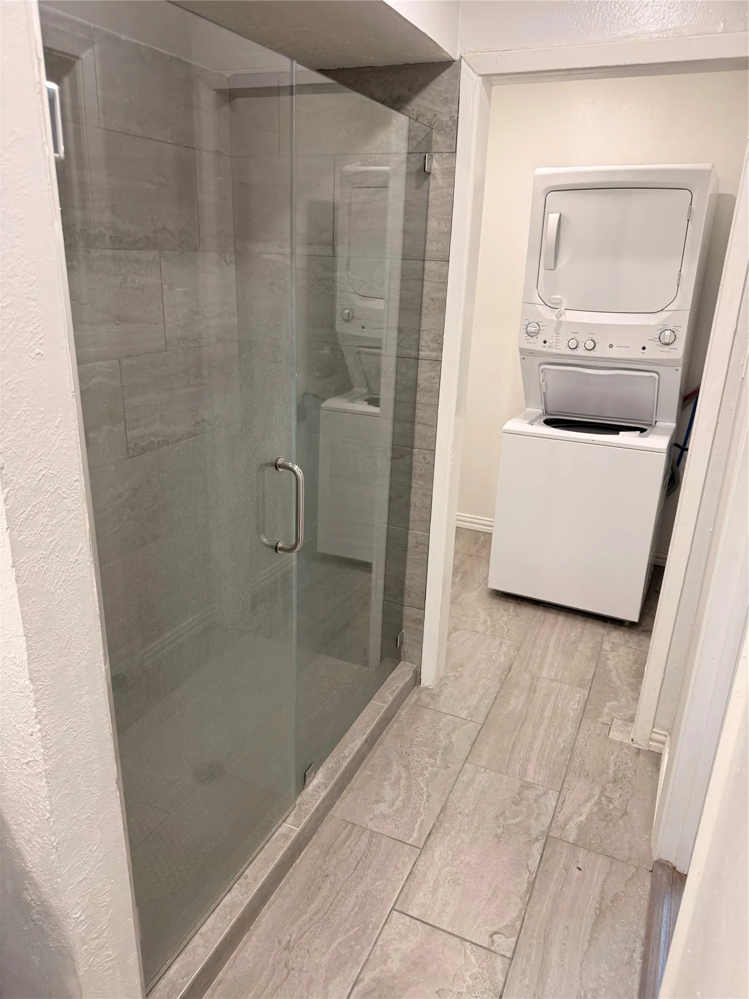 Walk in shower