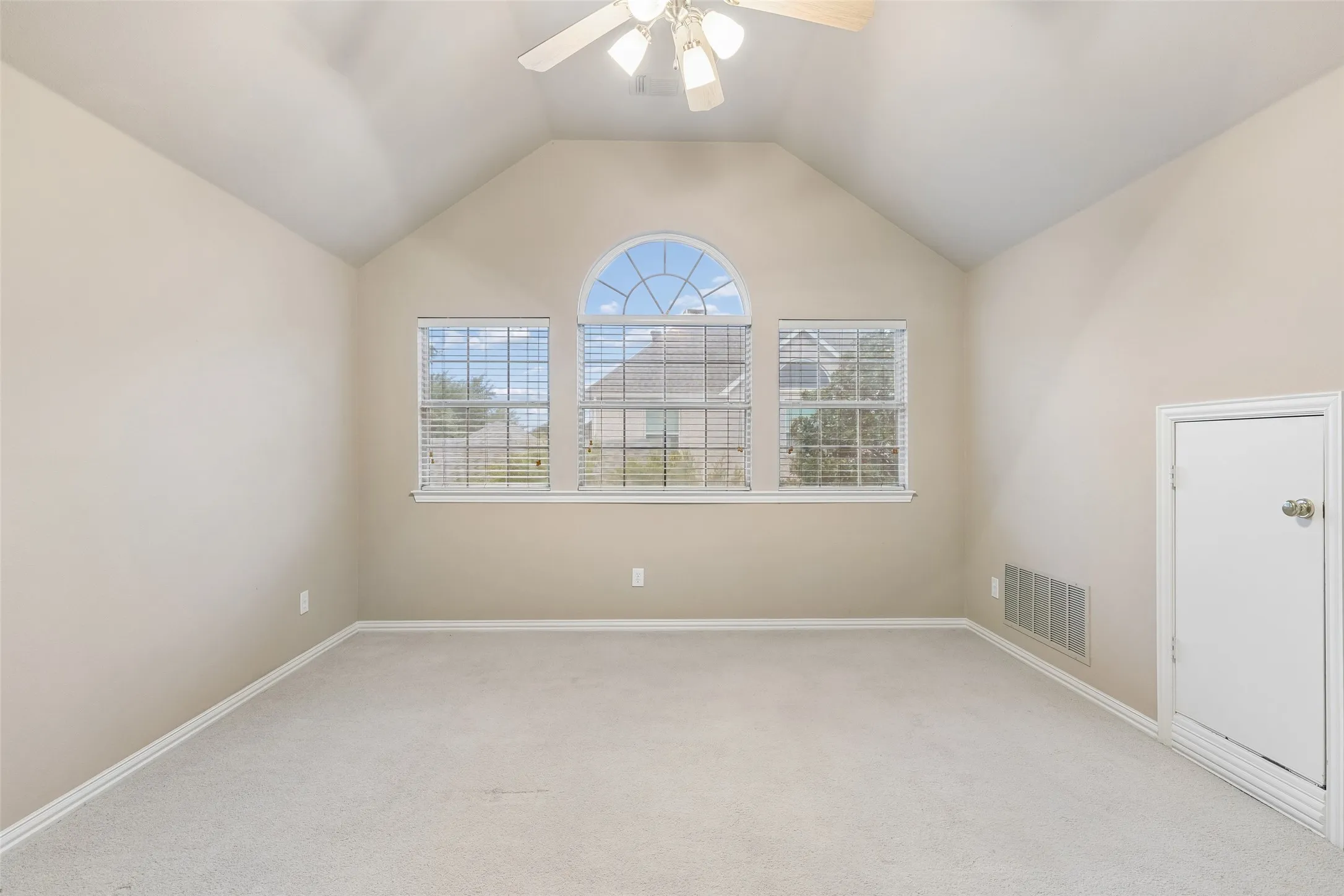 Game room upstairs