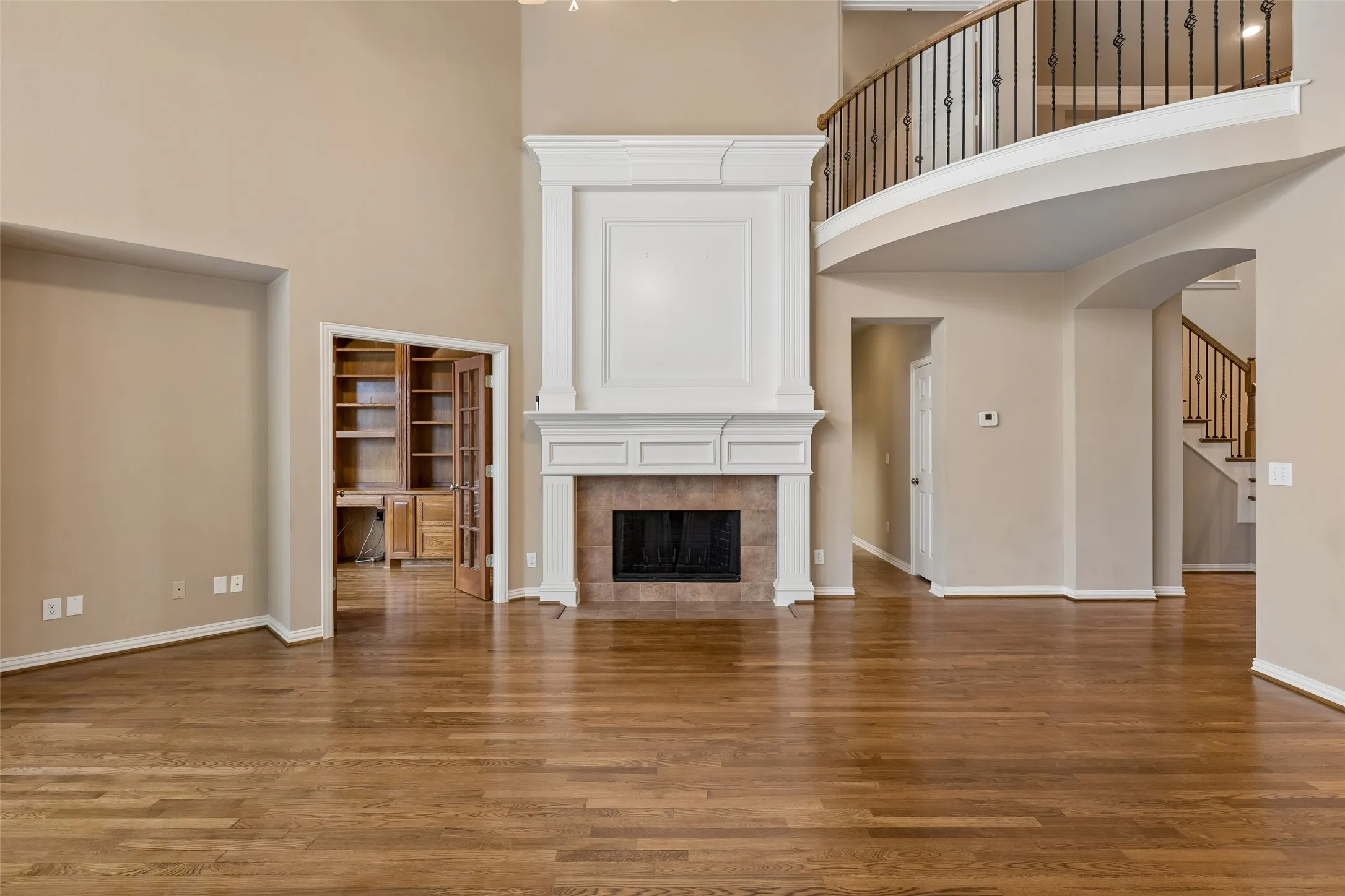 Single Family Residence For Sale in Denton County , 5263 Loma Alta Drive, Frisco, Texas 75034, 4 Bedroom, 3 Bathroom, 2 Garage spaces, 3,253 Sqft, built in 1998, mls#21400606, Real Estate Agent in Frisco, Homes For Sale in Denton county, Homes For Sale in Frisco, Realtor in Frisco Texas, Real Estate Brokerage Independent Realty Texas, Luminita Cordes Realtor