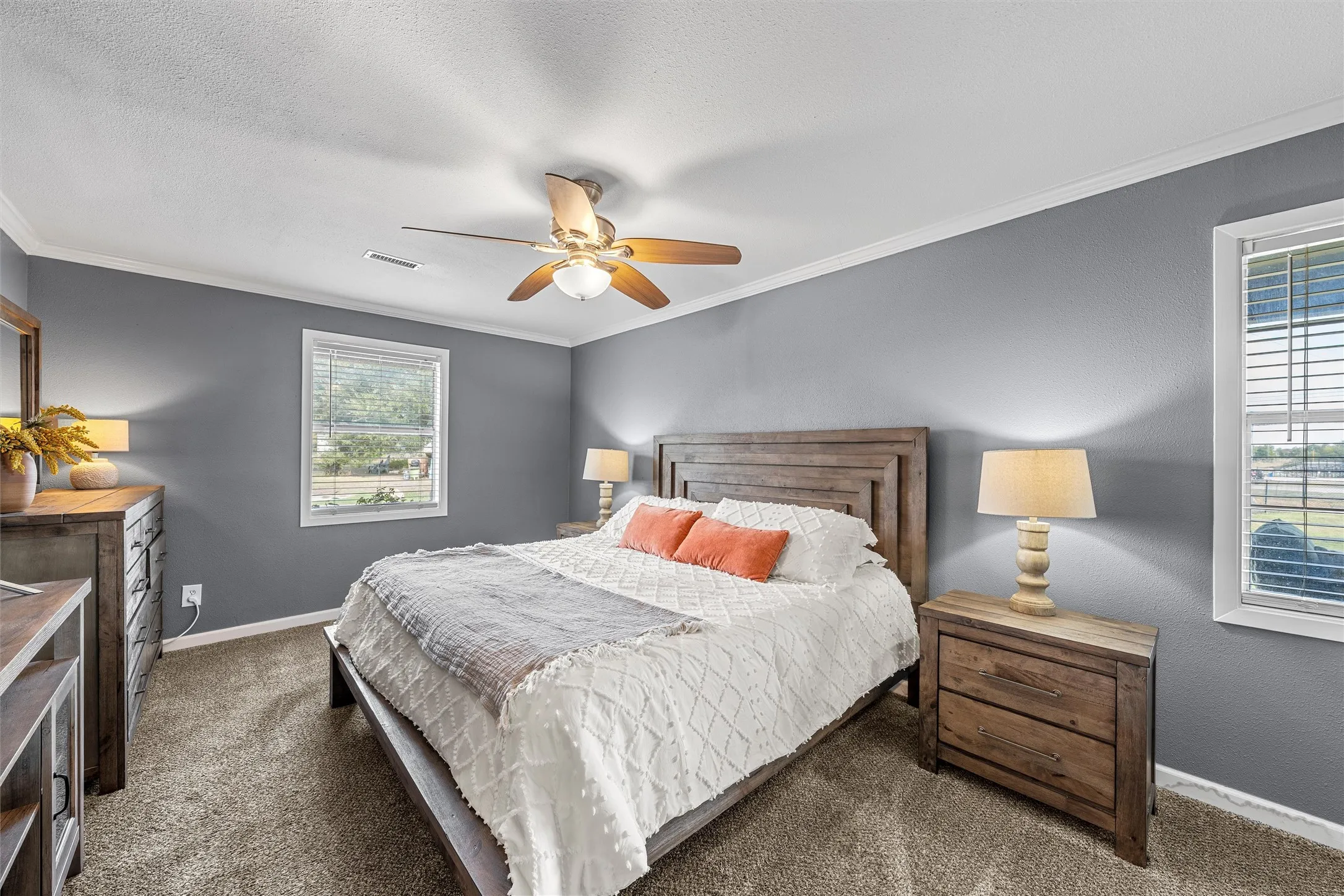 Single Family Residence For Sale in Hill County , 111 N Morgan Street W, Mount Calm, Texas 76673, 3 Bedroom, 2 Bathroom, Garage spaces, 1,455 Sqft, built in 1955, mls#21400770, Real Estate Agent in Mount Calm, Homes For Sale in Hill county, Homes For Sale in Mount Calm, Realtor in Mount Calm Texas, Real Estate Brokerage Independent Realty Texas, Luminita Cordes Realtor