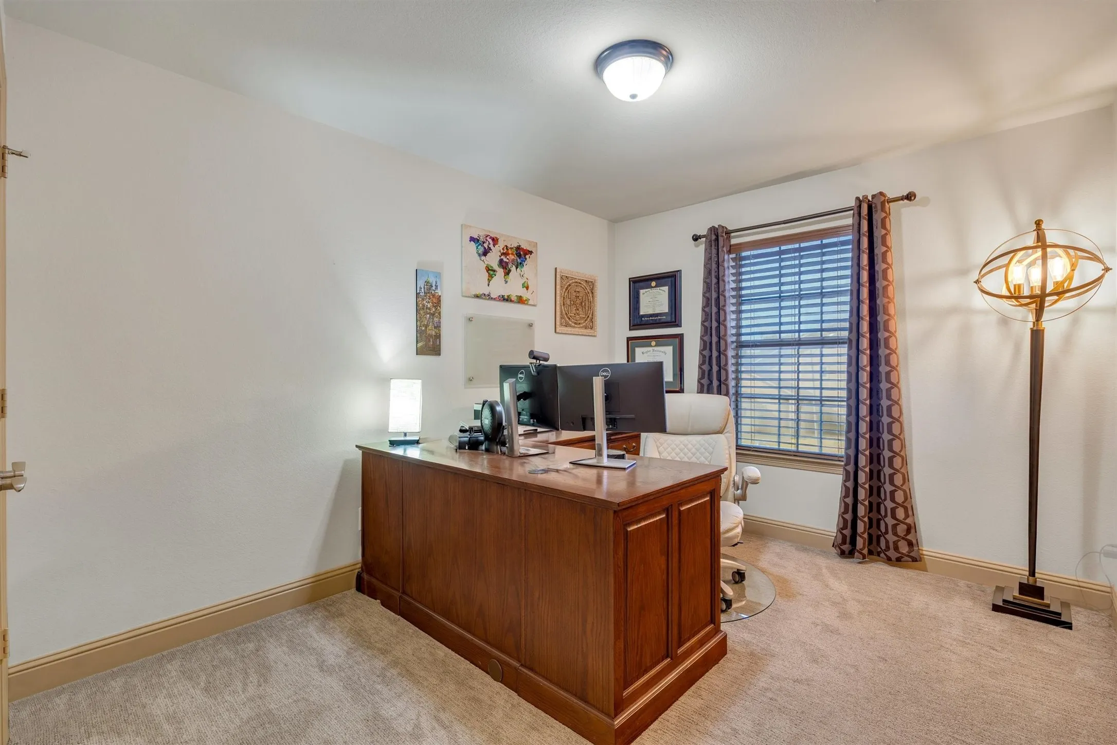 Townhouse For Sale in Dallas County , 4248 Nia Drive, Irving, Texas 75038, 4 Bedroom, 4 Bathroom, 2 Garage spaces, 2,364 Sqft, built in 2008, mls#21398351, Real Estate Agent in Irving, Homes For Sale in Dallas county, Homes For Sale in Irving, Realtor in Irving Texas, Real Estate Brokerage Independent Realty Texas, Luminita Cordes Realtor