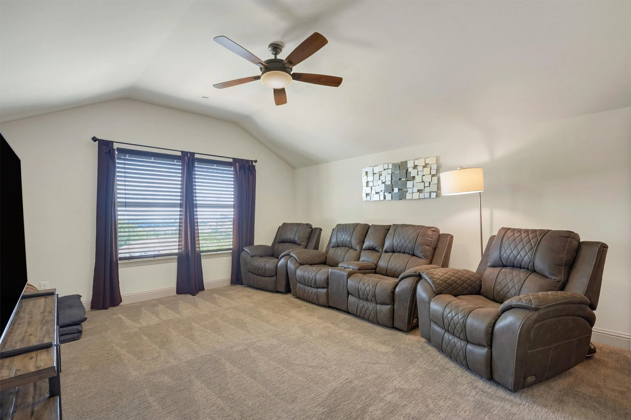 Could be the 4th/5th bedroom - has a closet