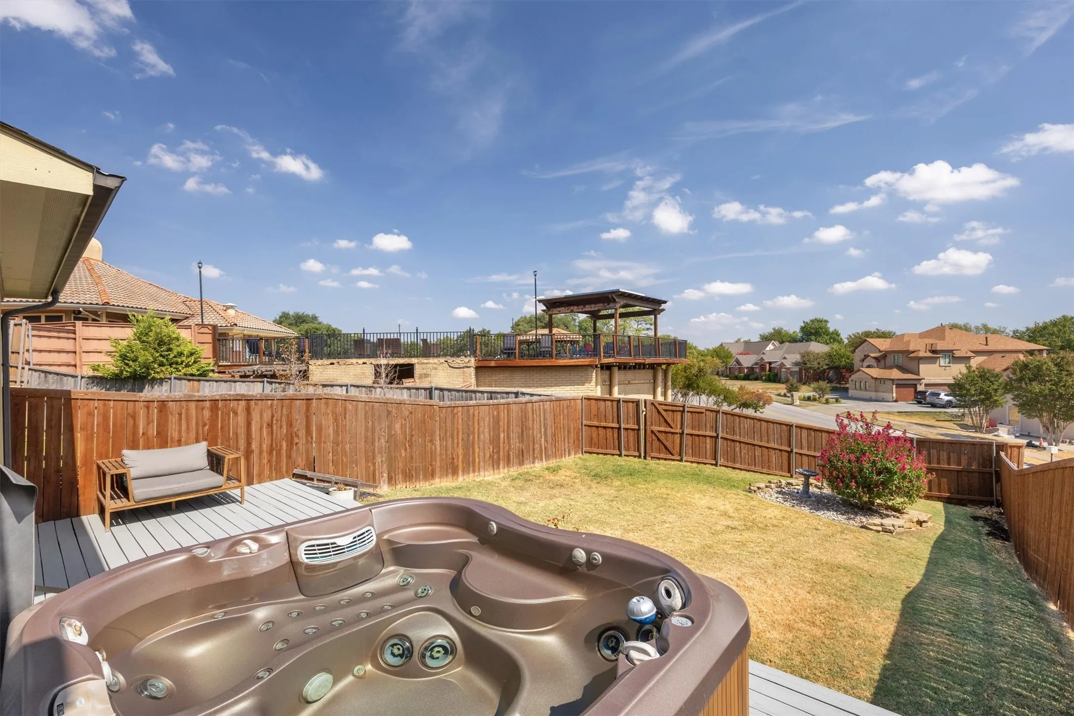 Townhouse For Sale in Dallas County , 4248 Nia Drive, Irving, Texas 75038, 4 Bedroom, 4 Bathroom, 2 Garage spaces, 2,364 Sqft, built in 2008, mls#21398351, Real Estate Agent in Irving, Homes For Sale in Dallas county, Homes For Sale in Irving, Realtor in Irving Texas, Real Estate Brokerage Independent Realty Texas, Luminita Cordes Realtor