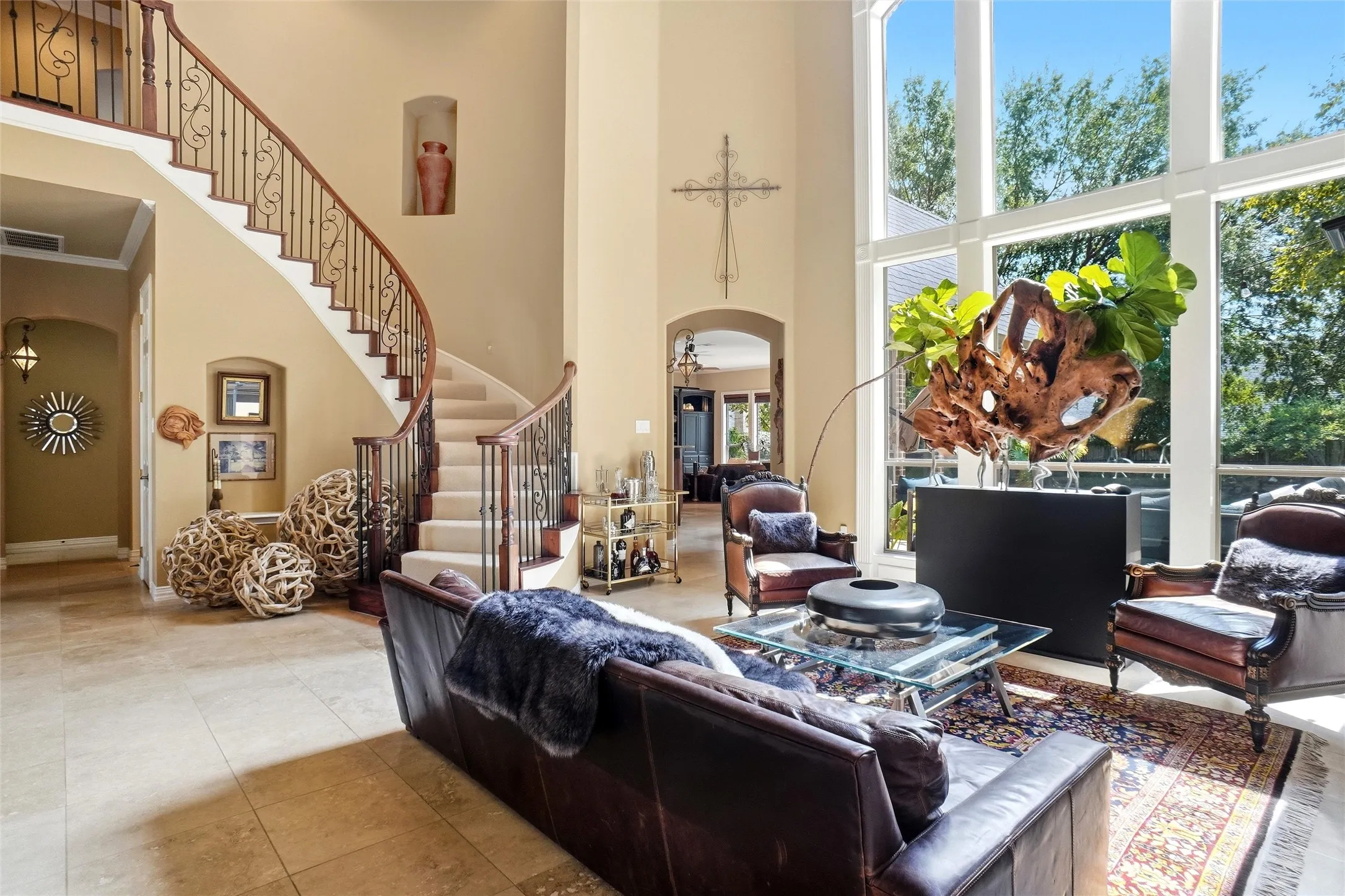 Single Family Residence For Sale in Tarrant County , 1209 Merlot Drive, Southlake, Texas 76092, 5 Bedroom, 6 Bathroom, 4 Garage spaces, 5,166 Sqft, built in 2000, mls#21398994, Real Estate Agent in Southlake, Homes For Sale in Tarrant county, Homes For Sale in Southlake, Realtor in Southlake Texas, Real Estate Brokerage Independent Realty Texas, Luminita Cordes Realtor