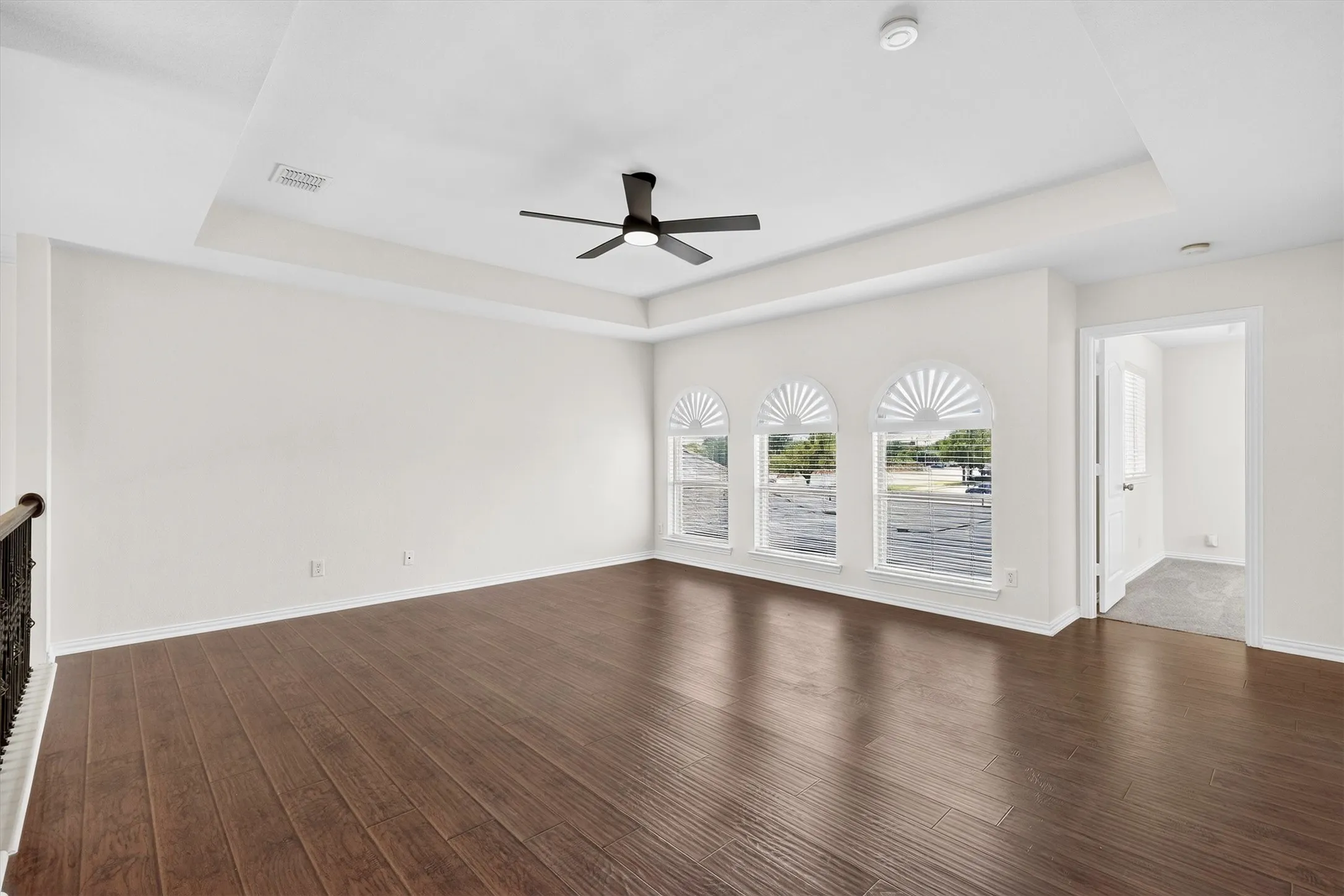 Single Family Residence For Sale in Collin County , 8005 Strecker Lane, Plano, Texas 75025, 5 Bedroom, 4 Bathroom, 2 Garage spaces, 3,081 Sqft, built in 1998, mls#21401006, Real Estate Agent in Plano, Homes For Sale in Collin county, Homes For Sale in Plano, Realtor in Plano Texas, Real Estate Brokerage Independent Realty Texas, Luminita Cordes Realtor