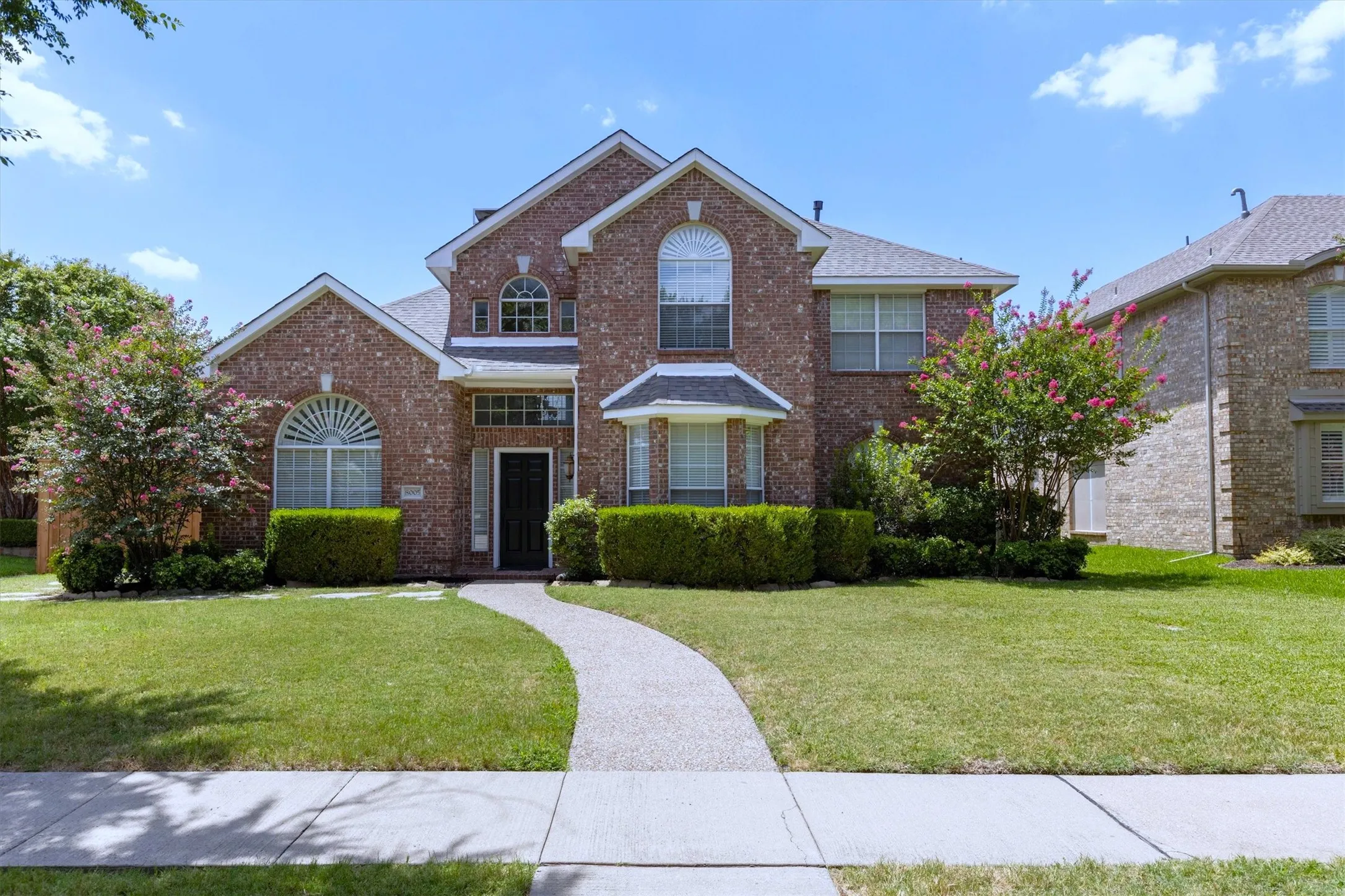 Single Family Residence For Sale in Collin County , 8005 Strecker Lane, Plano, Texas 75025, 5 Bedroom, 4 Bathroom, 2 Garage spaces, 3,081 Sqft, built in 1998, mls#21401006, Real Estate Agent in Plano, Homes For Sale in Collin county, Homes For Sale in Plano, Realtor in Plano Texas, Real Estate Brokerage Independent Realty Texas, Luminita Cordes Realtor