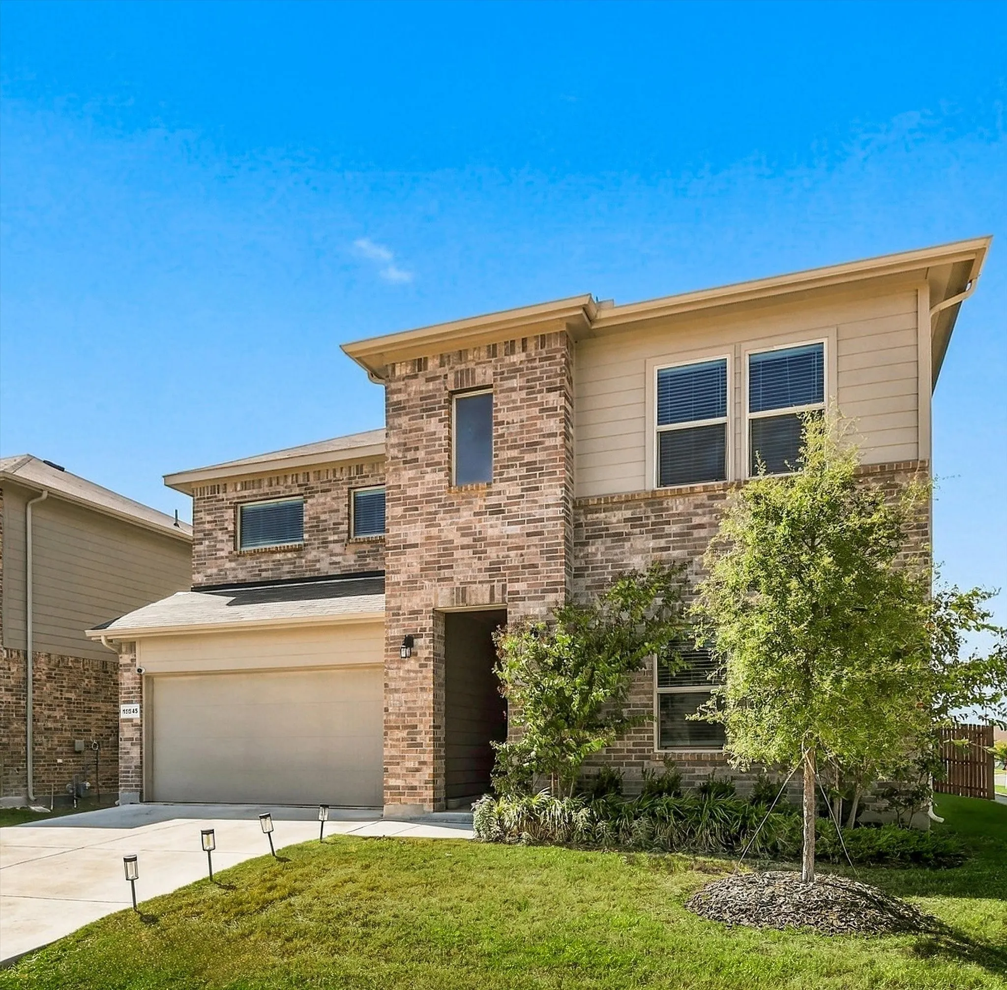 Single Family Residence For Sale in Denton County , 15545 Canford Terrace, Fort Worth, Texas 76247, 4 Bedroom, 3 Bathroom, 2 Garage spaces, 2,528 Sqft, built in 2023, mls#21400511, Real Estate Agent in Fort Worth, Homes For Sale in Denton county, Homes For Sale in Fort Worth, Realtor in Fort Worth Texas, Real Estate Brokerage Independent Realty Texas, Luminita Cordes Realtor