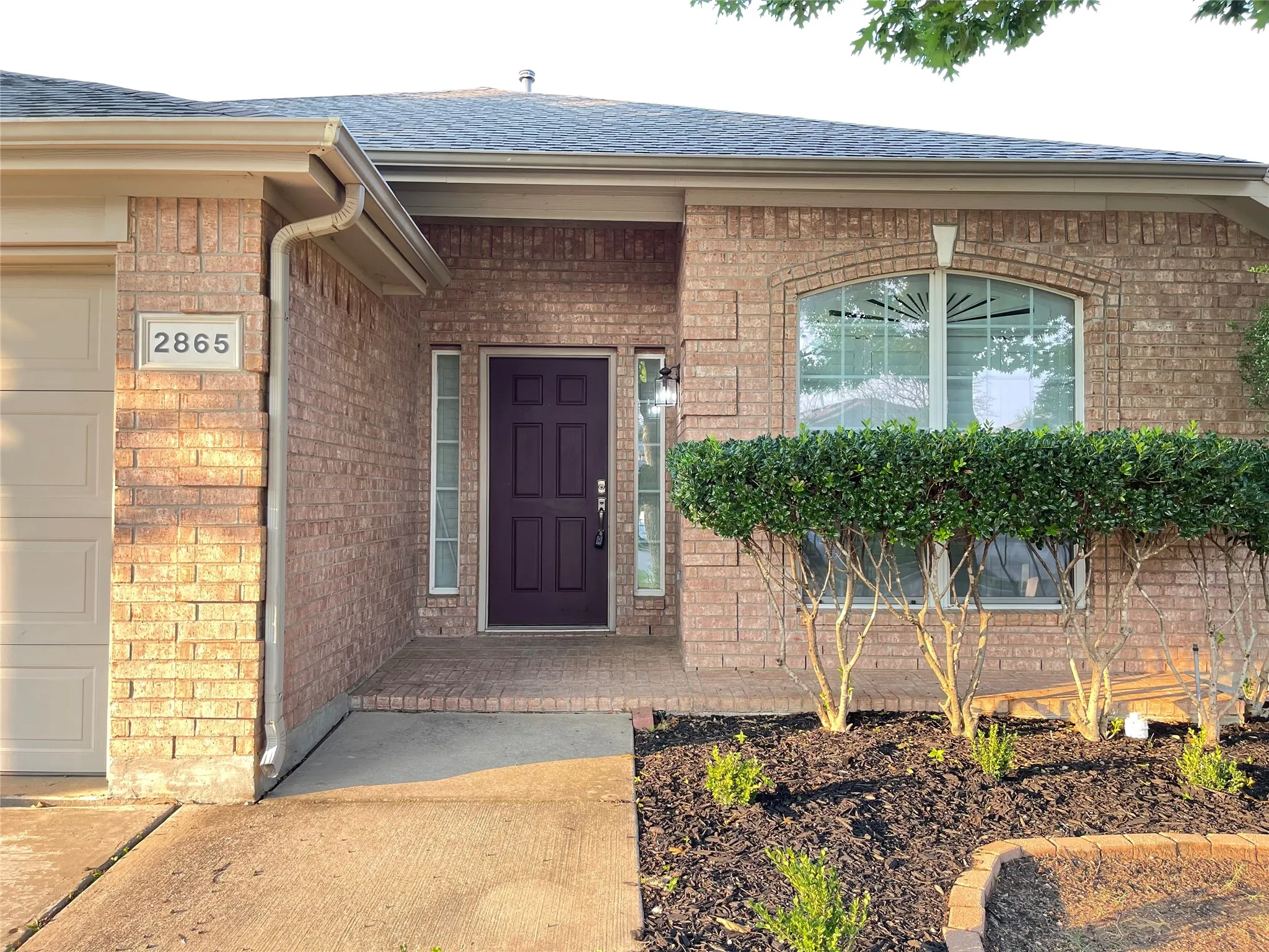 Single Family Residence For Rent in Tarrant County , 2865 Spotted Owl Drive, Fort Worth, Texas 76244, 3 Bedroom, 2 Bathroom, 2 Garage spaces, 2,156 Sqft, built in 2004, mls#21400972, Real Estate Agent in Fort Worth, Homes For Rent in Tarrant county, Homes For Rent in Fort Worth, Realtor in Fort Worth Texas, Real Estate Brokerage Independent Realty Texas, Luminita Cordes Realtor