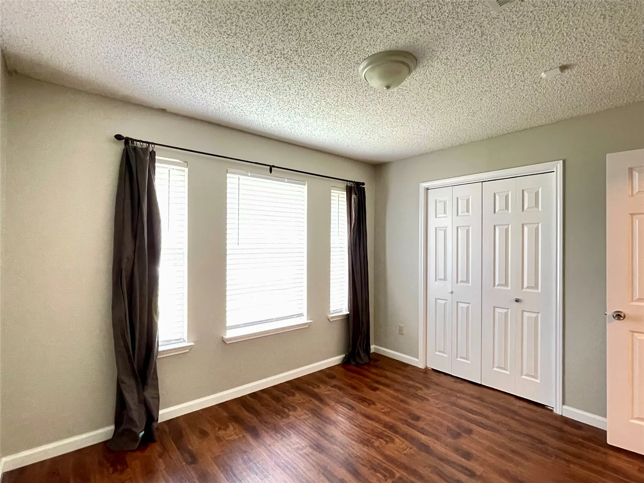 Single Family Residence For Rent in Collin County , 3616 Worthington Way, Plano, Texas 75023, 4 Bedroom, 2 Bathroom, 2 Garage spaces, 2,281 Sqft, built in 1986, mls#21399835, Real Estate Agent in Plano, Homes For Rent in Collin county, Homes For Rent in Plano, Realtor in Plano Texas, Real Estate Brokerage Independent Realty Texas, Luminita Cordes Realtor