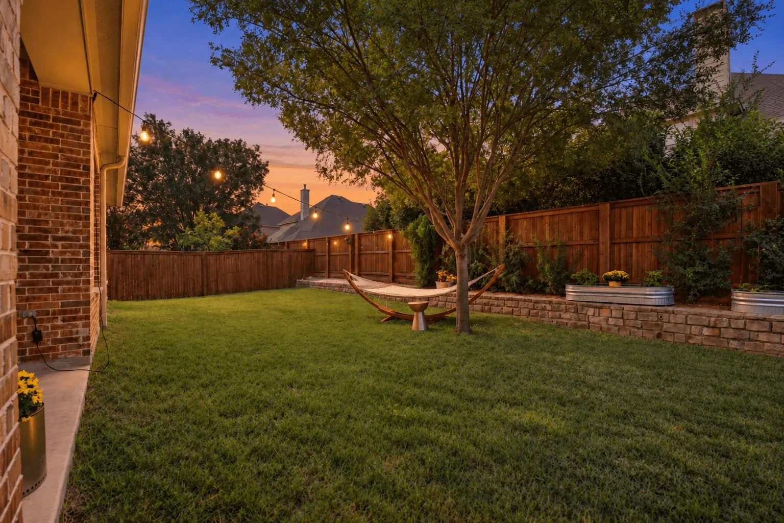 Single Family Residence For Sale in Denton County , 8501 Bayberry Avenue, Lantana, Texas 76226, 4 Bedroom, 5 Bathroom, 2 Garage spaces, 3,759 Sqft, built in 2008, mls#21400322, Real Estate Agent in Lantana, Homes For Sale in Denton county, Homes For Sale in Lantana, Realtor in Lantana Texas, Real Estate Brokerage Independent Realty Texas, Luminita Cordes Realtor