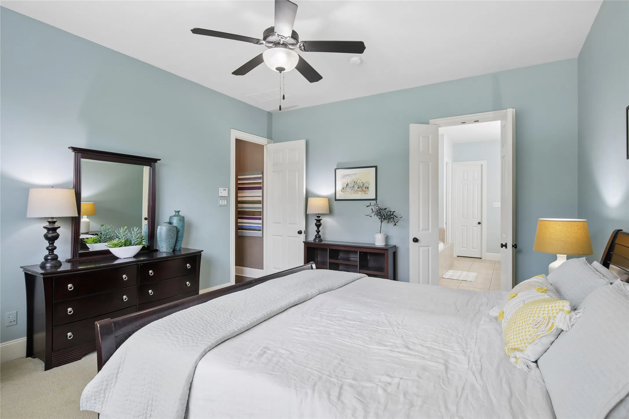 Single Family Residence For Sale in Denton County , 8501 Bayberry Avenue, Lantana, Texas 76226, 4 Bedroom, 5 Bathroom, 2 Garage spaces, 3,759 Sqft, built in 2008, mls#21400322, Real Estate Agent in Lantana, Homes For Sale in Denton county, Homes For Sale in Lantana, Realtor in Lantana Texas, Real Estate Brokerage Independent Realty Texas, Luminita Cordes Realtor