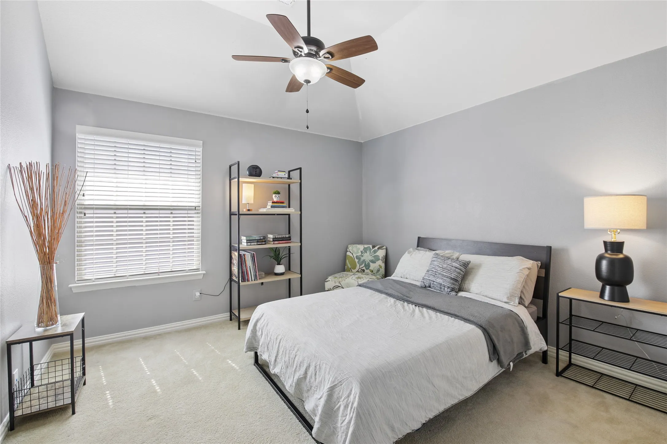Single Family Residence For Sale in Denton County , 8501 Bayberry Avenue, Lantana, Texas 76226, 4 Bedroom, 5 Bathroom, 2 Garage spaces, 3,759 Sqft, built in 2008, mls#21400322, Real Estate Agent in Lantana, Homes For Sale in Denton county, Homes For Sale in Lantana, Realtor in Lantana Texas, Real Estate Brokerage Independent Realty Texas, Luminita Cordes Realtor