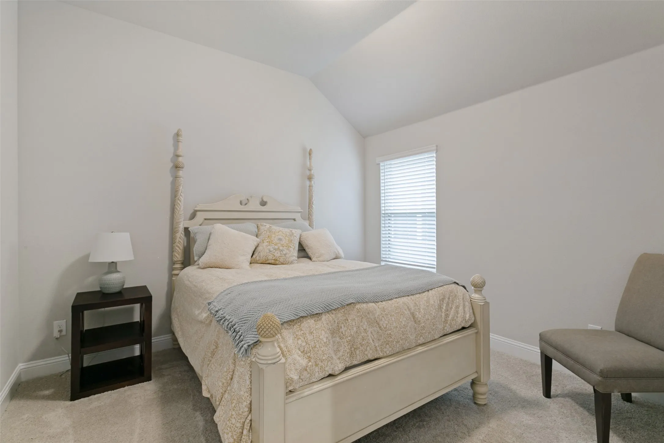 Single Family Residence For Sale in Tarrant County , 5924 Pine River Lane, Fort Worth, Texas 76179, 3 Bedroom, 2 Bathroom, 2 Garage spaces, 2,101 Sqft, built in 2023, mls#21400600, Real Estate Agent in Fort Worth, Homes For Sale in Tarrant county, Homes For Sale in Fort Worth, Realtor in Fort Worth Texas, Real Estate Brokerage Independent Realty Texas, Luminita Cordes Realtor