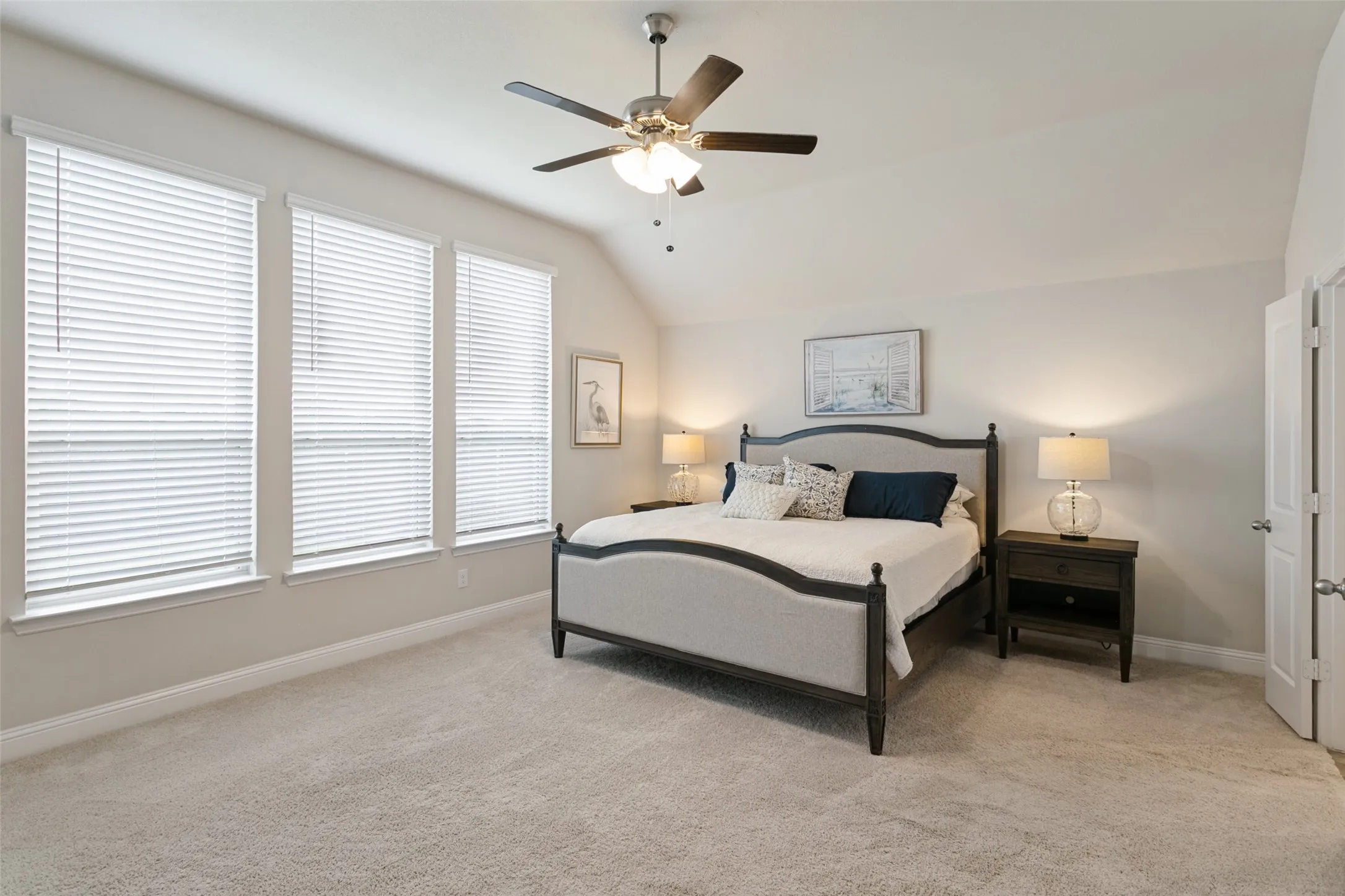 Single Family Residence For Sale in Tarrant County , 5924 Pine River Lane, Fort Worth, Texas 76179, 3 Bedroom, 2 Bathroom, 2 Garage spaces, 2,101 Sqft, built in 2023, mls#21400600, Real Estate Agent in Fort Worth, Homes For Sale in Tarrant county, Homes For Sale in Fort Worth, Realtor in Fort Worth Texas, Real Estate Brokerage Independent Realty Texas, Luminita Cordes Realtor