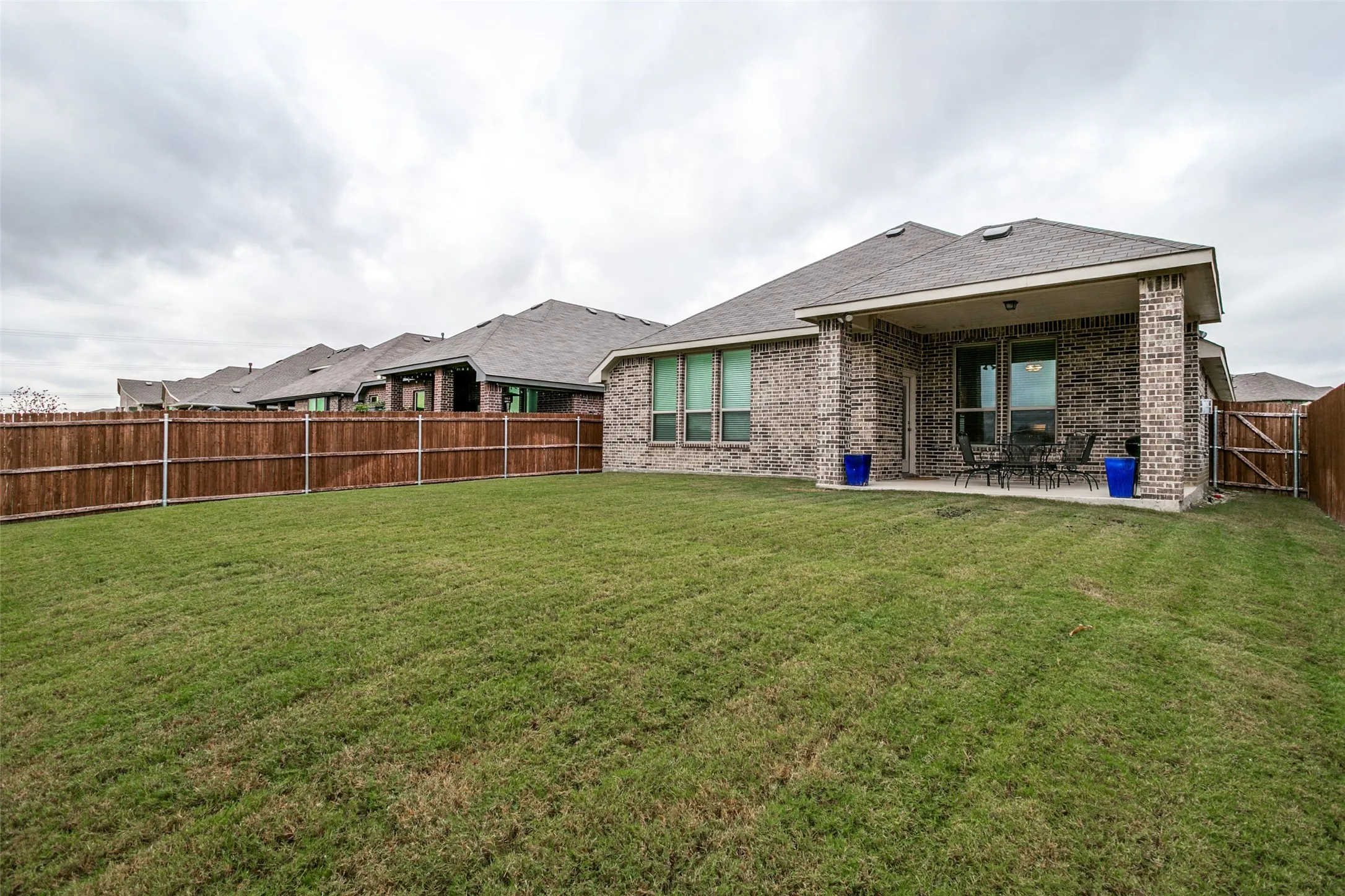 Single Family Residence For Sale in Tarrant County , 5924 Pine River Lane, Fort Worth, Texas 76179, 3 Bedroom, 2 Bathroom, 2 Garage spaces, 2,101 Sqft, built in 2023, mls#21400600, Real Estate Agent in Fort Worth, Homes For Sale in Tarrant county, Homes For Sale in Fort Worth, Realtor in Fort Worth Texas, Real Estate Brokerage Independent Realty Texas, Luminita Cordes Realtor