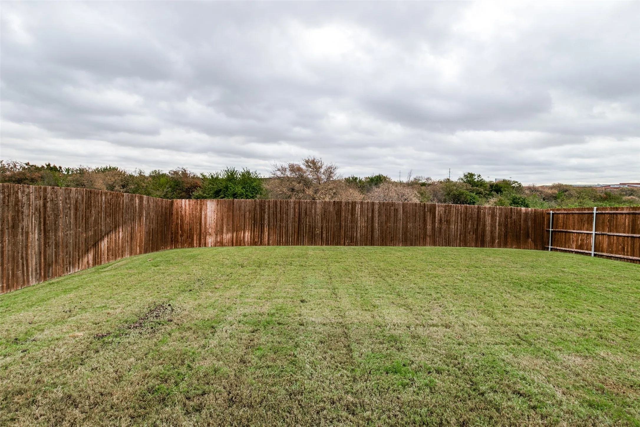 Single Family Residence For Sale in Tarrant County , 5924 Pine River Lane, Fort Worth, Texas 76179, 3 Bedroom, 2 Bathroom, 2 Garage spaces, 2,101 Sqft, built in 2023, mls#21400600, Real Estate Agent in Fort Worth, Homes For Sale in Tarrant county, Homes For Sale in Fort Worth, Realtor in Fort Worth Texas, Real Estate Brokerage Independent Realty Texas, Luminita Cordes Realtor
