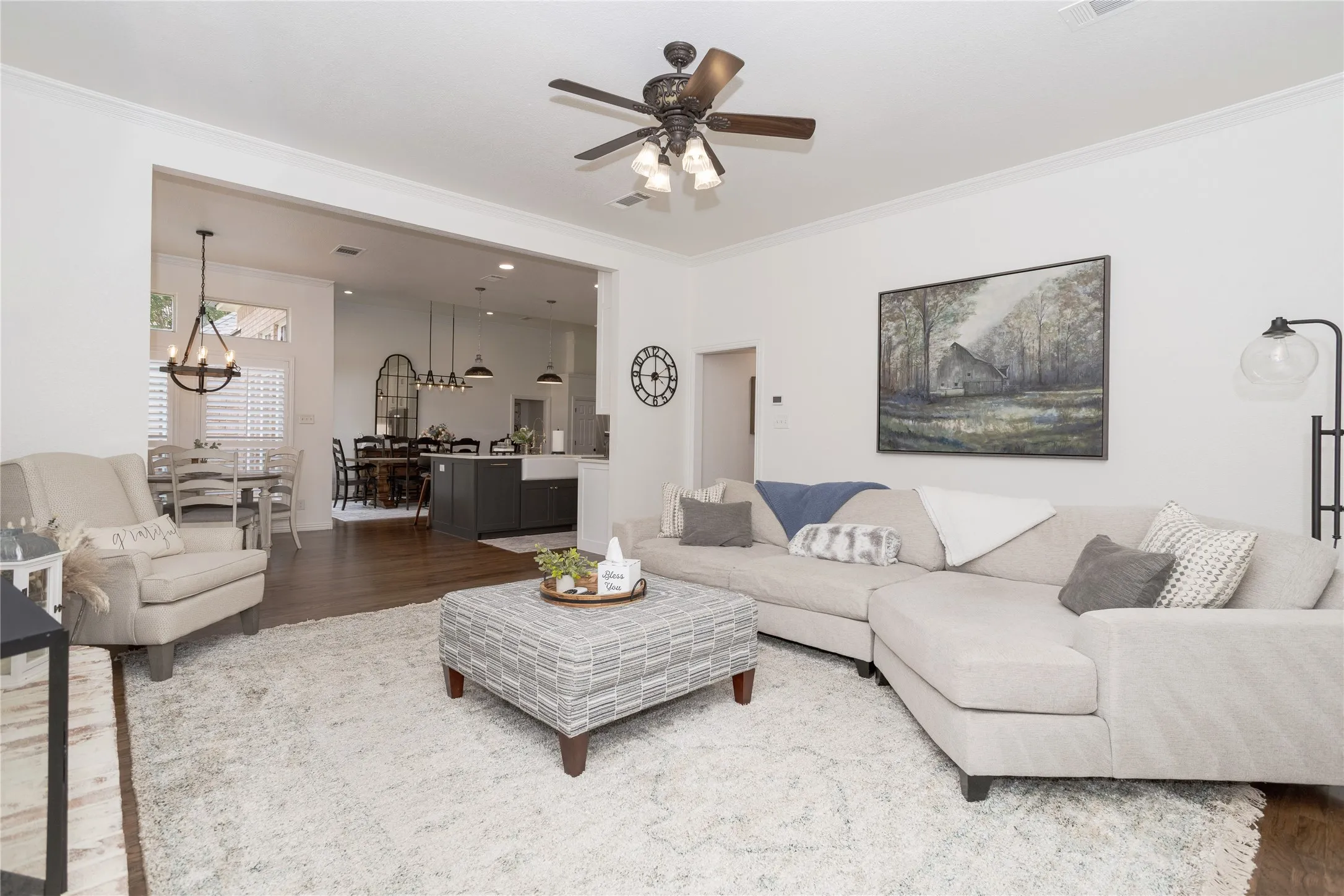 Single Family Residence For Sale in Tarrant County , 5601 Sycamore Drive, Colleyville, Texas 76034, 4 Bedroom, 3 Bathroom, 3 Garage spaces, 3,505 Sqft, built in 1991, mls#21399667, Real Estate Agent in Colleyville, Homes For Sale in Tarrant county, Homes For Sale in Colleyville, Realtor in Colleyville Texas, Real Estate Brokerage Independent Realty Texas, Luminita Cordes Realtor
