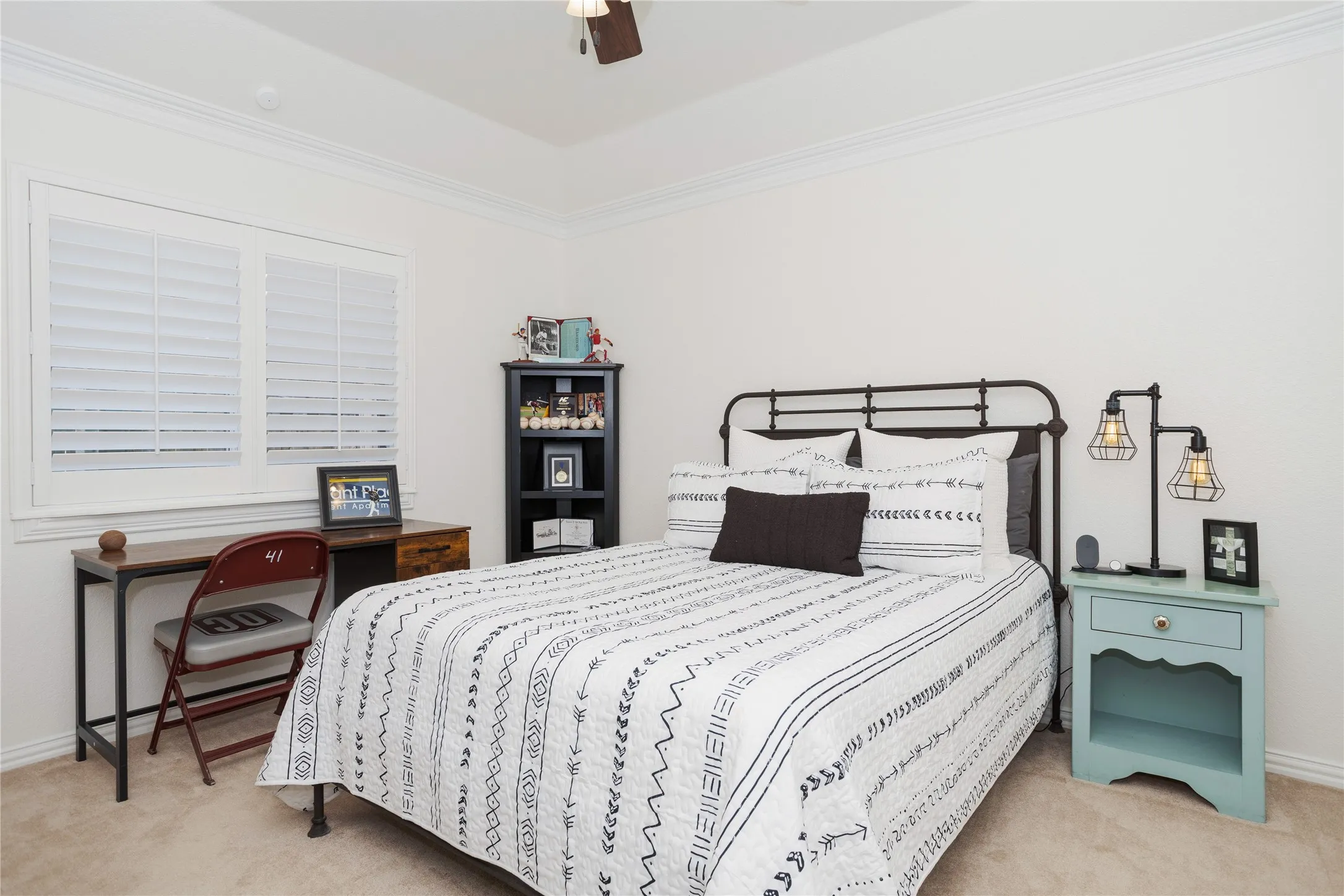 Single Family Residence For Sale in Tarrant County , 5601 Sycamore Drive, Colleyville, Texas 76034, 4 Bedroom, 3 Bathroom, 3 Garage spaces, 3,505 Sqft, built in 1991, mls#21399667, Real Estate Agent in Colleyville, Homes For Sale in Tarrant county, Homes For Sale in Colleyville, Realtor in Colleyville Texas, Real Estate Brokerage Independent Realty Texas, Luminita Cordes Realtor
