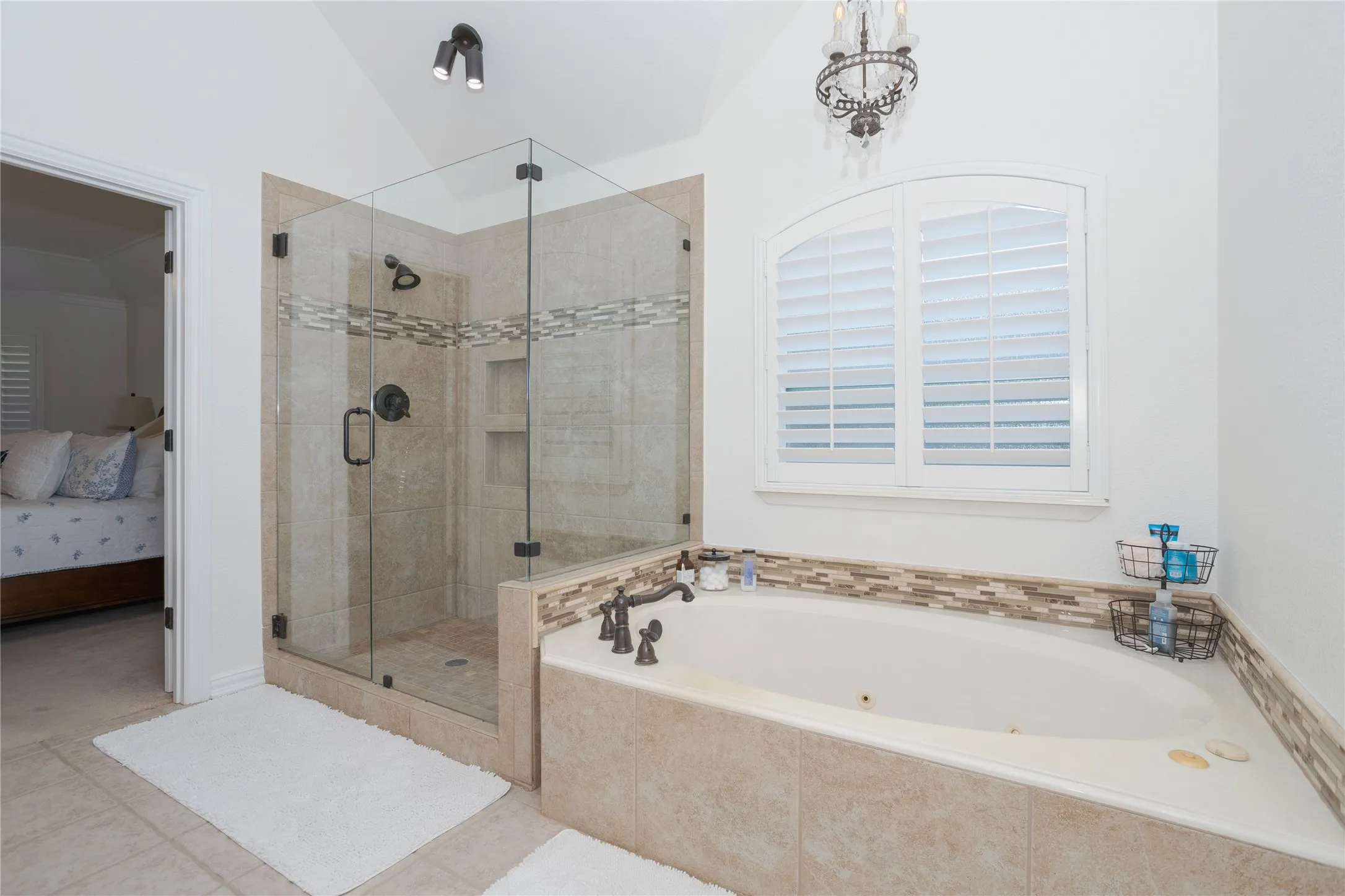 Single Family Residence For Sale in Tarrant County , 5601 Sycamore Drive, Colleyville, Texas 76034, 4 Bedroom, 3 Bathroom, 3 Garage spaces, 3,505 Sqft, built in 1991, mls#21399667, Real Estate Agent in Colleyville, Homes For Sale in Tarrant county, Homes For Sale in Colleyville, Realtor in Colleyville Texas, Real Estate Brokerage Independent Realty Texas, Luminita Cordes Realtor