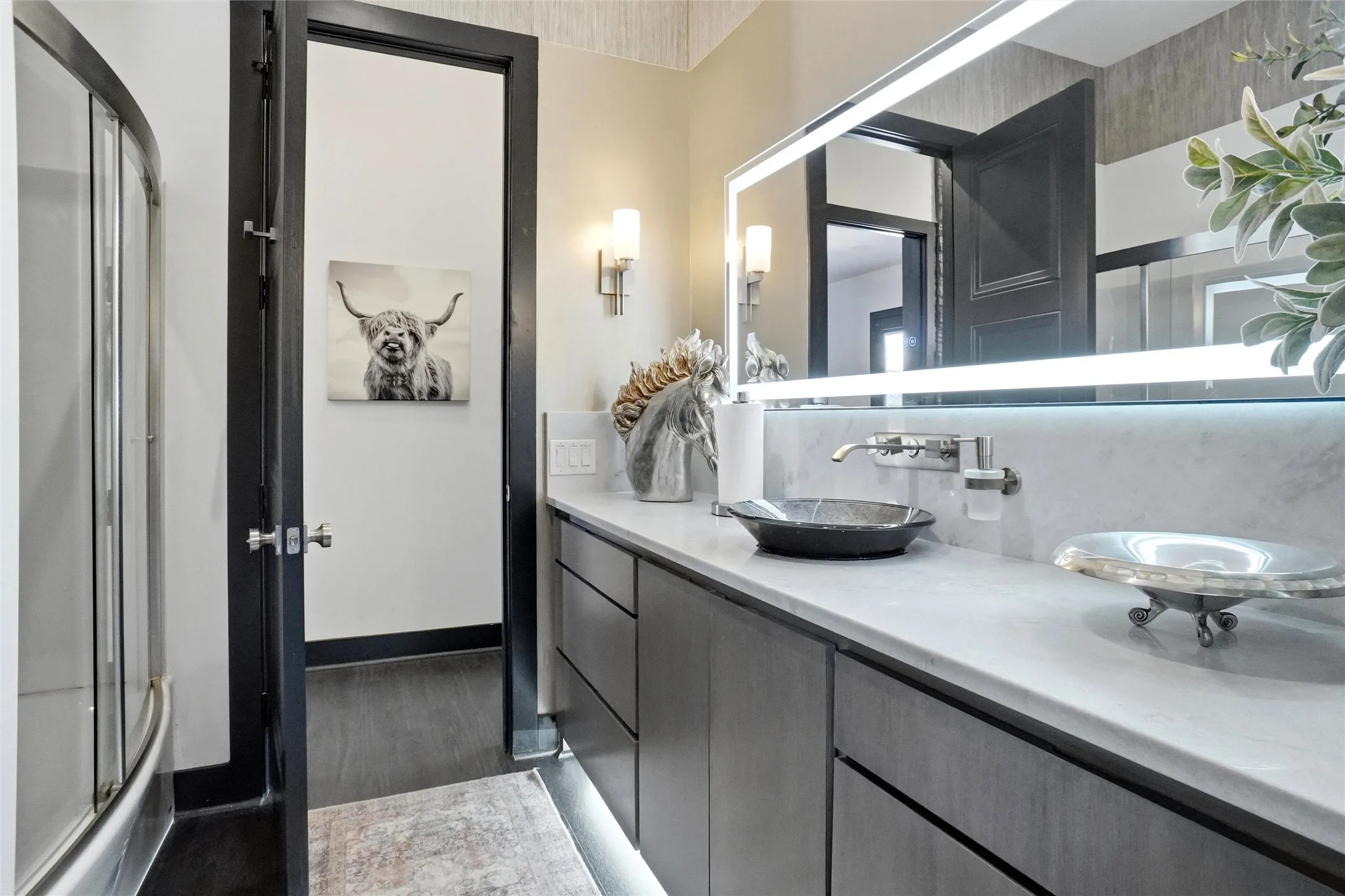 Guest bathroom