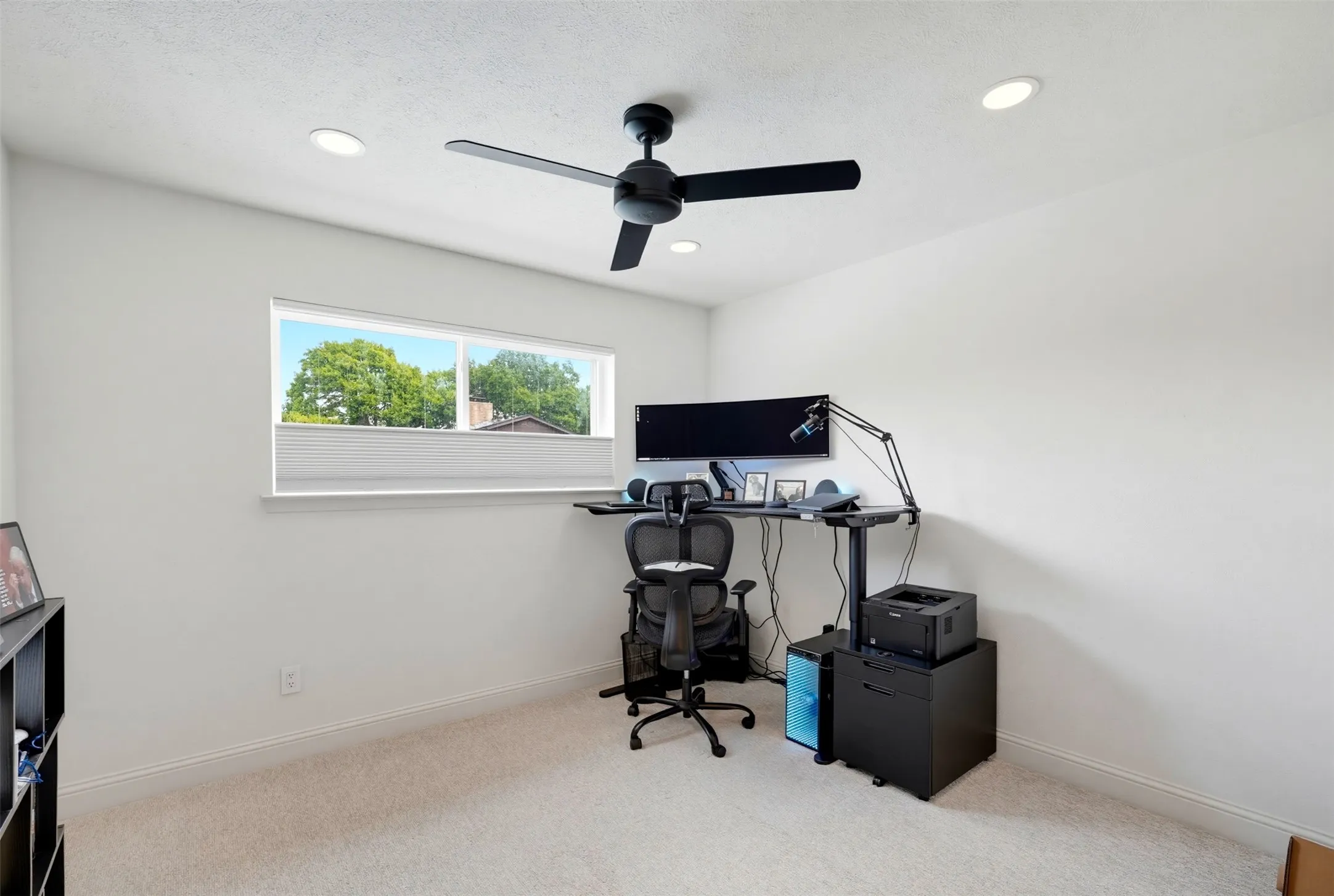 Single Family Residence For Sale in Collin County , 2914 Whitemarsh Circle, Richardson, Texas 75080, 3 Bedroom, 2 Bathroom, 2 Garage spaces, 2,346 Sqft, built in 1966, mls#21398030, Real Estate Agent in Richardson, Homes For Sale in Collin county, Homes For Sale in Richardson, Realtor in Richardson Texas, Real Estate Brokerage Independent Realty Texas, Luminita Cordes Realtor