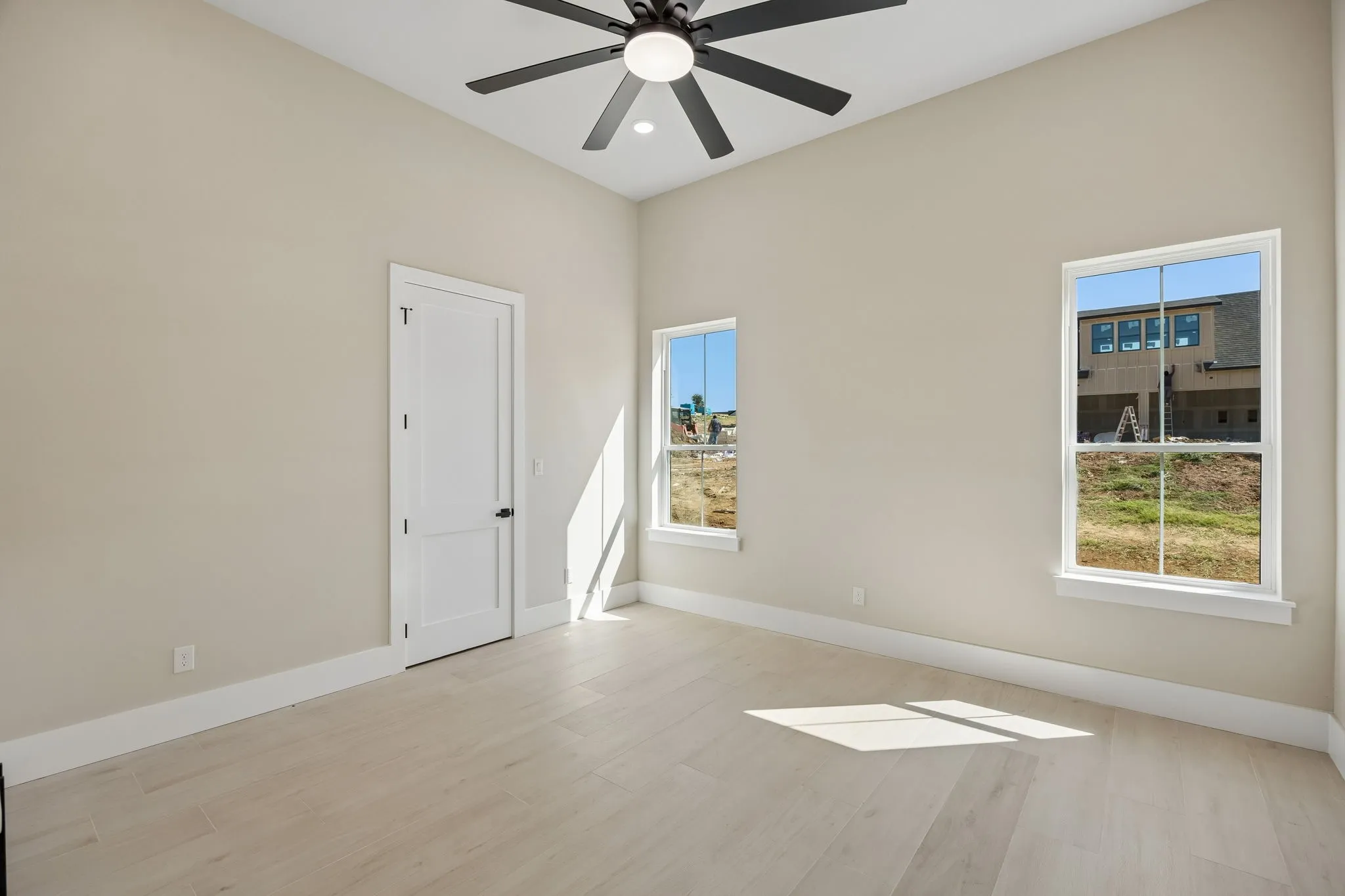Single Family Residence For Sale in Johnson County , 304 Mint Ridge, Burleson, Texas 76028, 5 Bedroom, 6 Bathroom, 8 Garage spaces, 6,405 Sqft, built in 2026, mls#21401010, Real Estate Agent in Burleson, Homes For Sale in Johnson county, Homes For Sale in Burleson, Realtor in Burleson Texas, Real Estate Brokerage Independent Realty Texas, Luminita Cordes Realtor