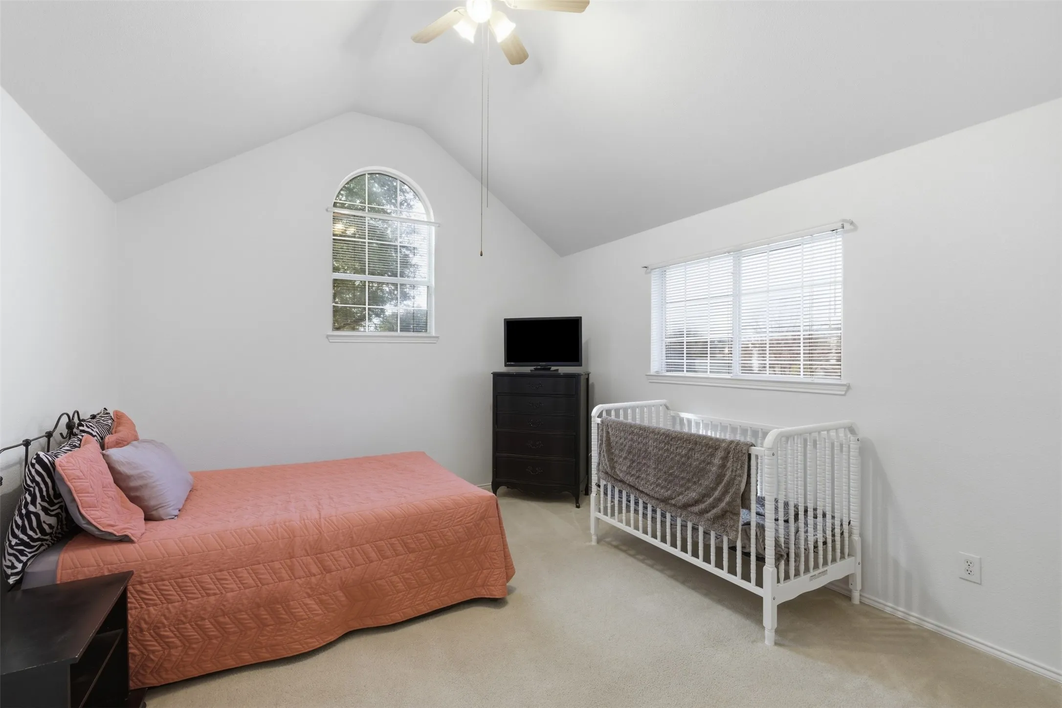 Single Family Residence For Sale in Denton County , 4521 Newport Drive, The Colony, Texas 75056, 4 Bedroom, 3 Bathroom, 2 Garage spaces, 2,831 Sqft, built in 1996, mls#21399794, Real Estate Agent in The Colony, Homes For Sale in Denton county, Homes For Sale in The Colony, Realtor in The Colony Texas, Real Estate Brokerage Independent Realty Texas, Luminita Cordes Realtor