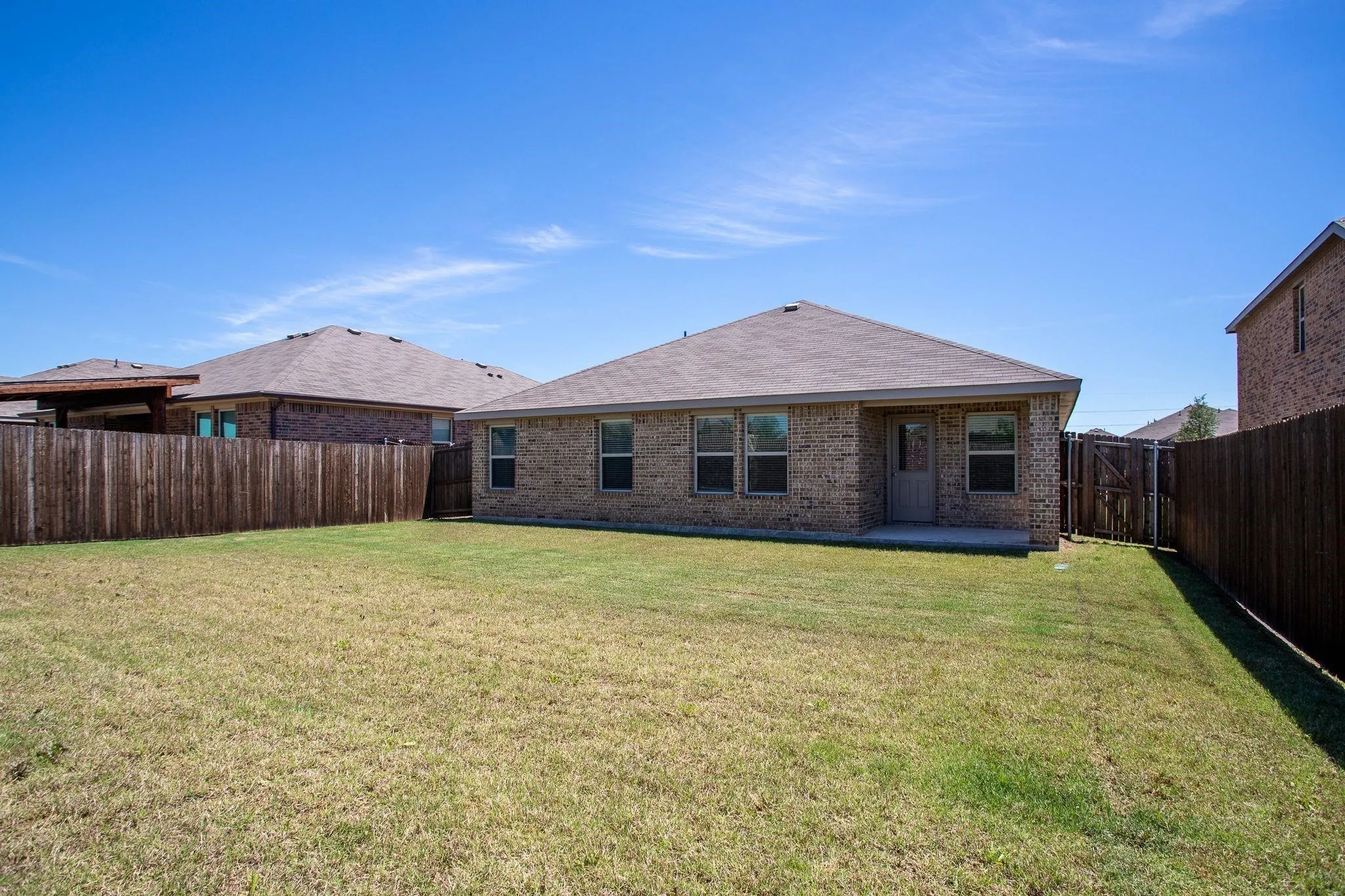 Single Family Residence For Rent in Rockwall County , 1063 Decker Drive, Fate, Texas 75189, 4 Bedroom, 2 Bathroom, 2 Garage spaces, 1,584 Sqft, built in 2017, mls#21401030, Real Estate Agent in Fate, Homes For Rent in Rockwall county, Homes For Rent in Fate, Realtor in Fate Texas, Real Estate Brokerage Independent Realty Texas, Luminita Cordes Realtor