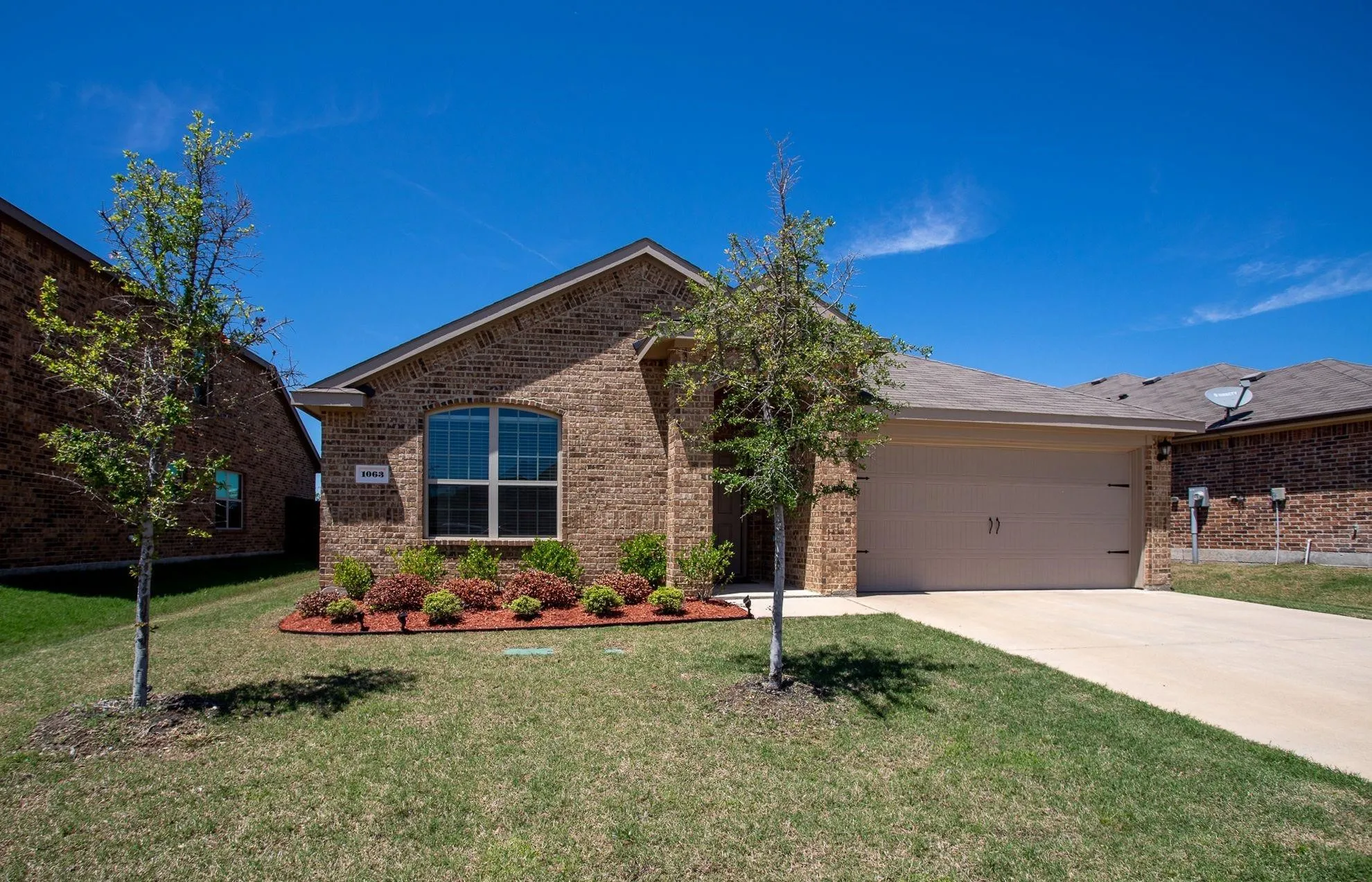 Single Family Residence For Rent in Rockwall County , 1063 Decker Drive, Fate, Texas 75189, 4 Bedroom, 2 Bathroom, 2 Garage spaces, 1,584 Sqft, built in 2017, mls#21401030, Real Estate Agent in Fate, Homes For Rent in Rockwall county, Homes For Rent in Fate, Realtor in Fate Texas, Real Estate Brokerage Independent Realty Texas, Luminita Cordes Realtor
