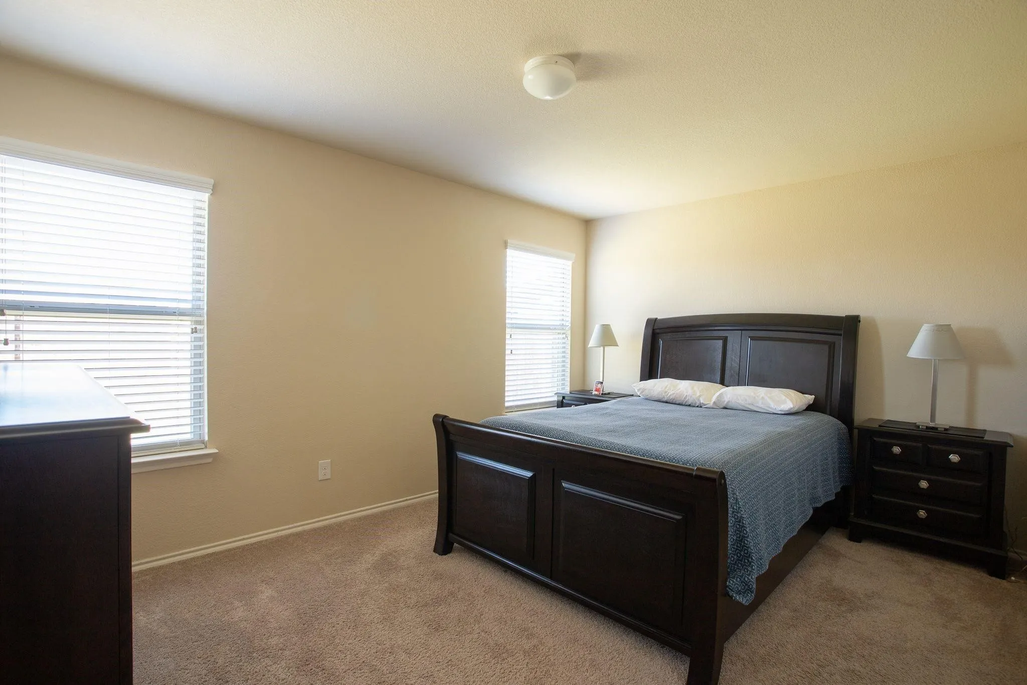 Single Family Residence For Rent in Rockwall County , 1063 Decker Drive, Fate, Texas 75189, 4 Bedroom, 2 Bathroom, 2 Garage spaces, 1,584 Sqft, built in 2017, mls#21401030, Real Estate Agent in Fate, Homes For Rent in Rockwall county, Homes For Rent in Fate, Realtor in Fate Texas, Real Estate Brokerage Independent Realty Texas, Luminita Cordes Realtor