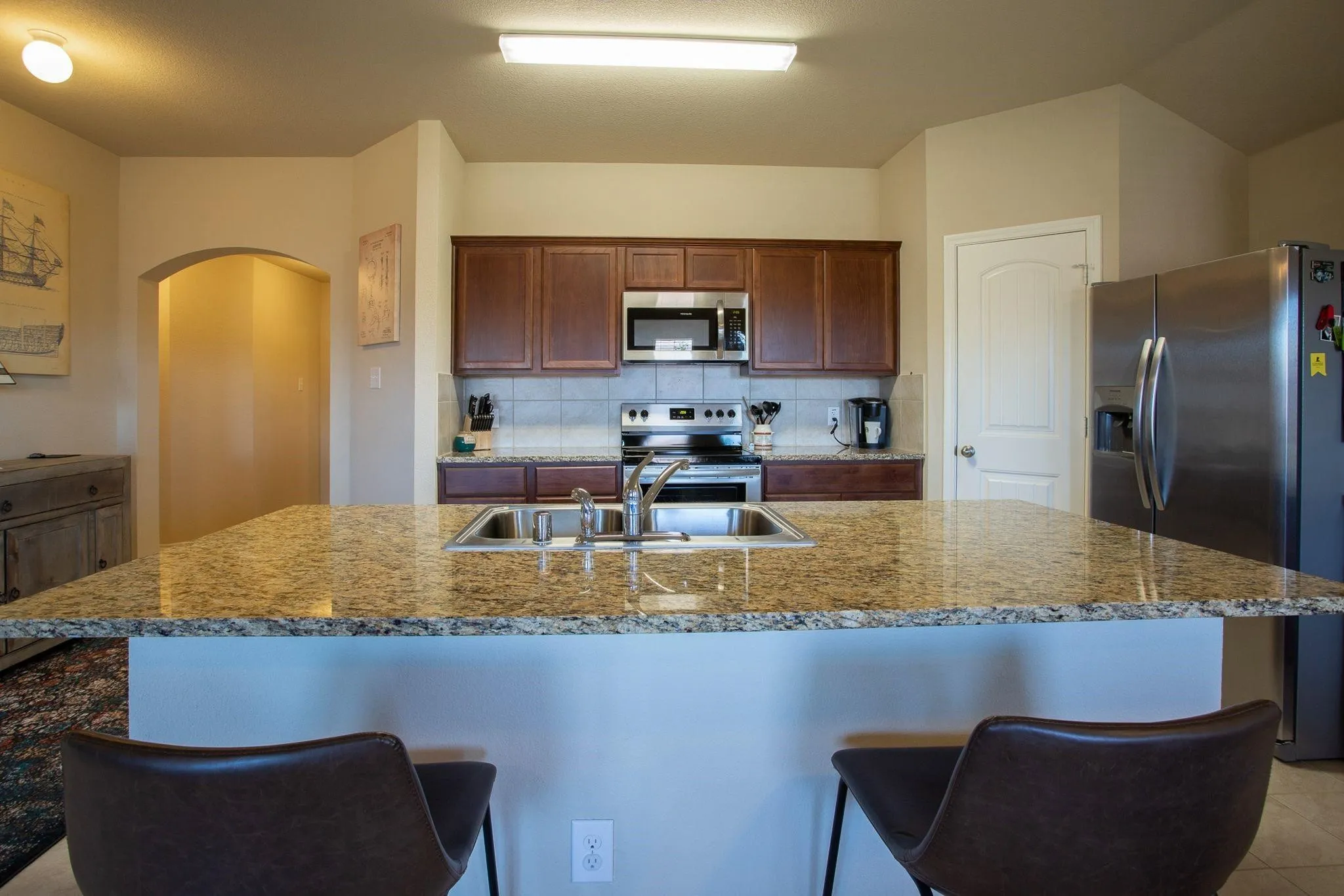 Single Family Residence For Rent in Rockwall County , 1063 Decker Drive, Fate, Texas 75189, 4 Bedroom, 2 Bathroom, 2 Garage spaces, 1,584 Sqft, built in 2017, mls#21401030, Real Estate Agent in Fate, Homes For Rent in Rockwall county, Homes For Rent in Fate, Realtor in Fate Texas, Real Estate Brokerage Independent Realty Texas, Luminita Cordes Realtor