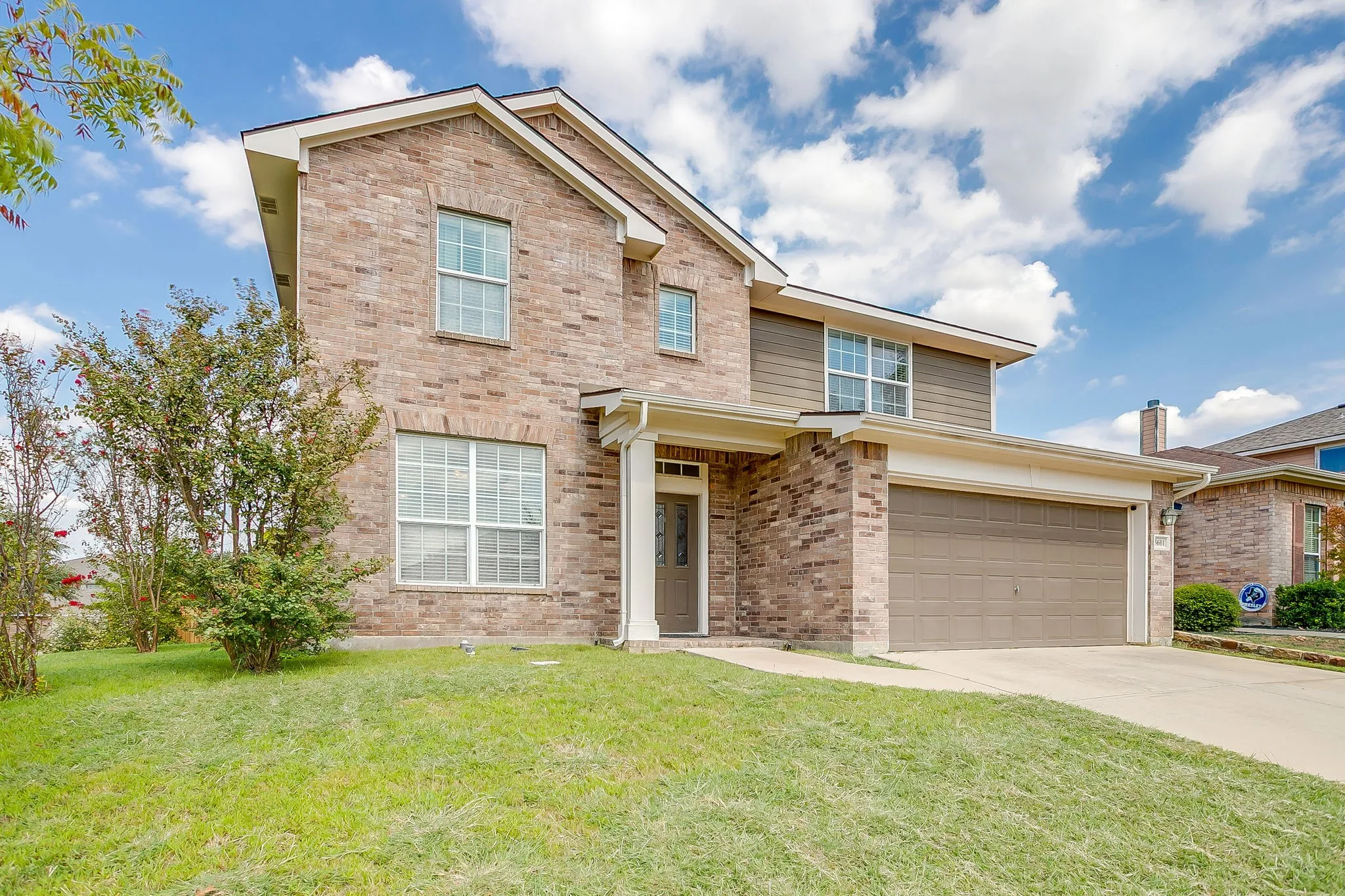 Single Family Residence For Sale in Tarrant County , 3601 Hudgins Ranch Road, Fort Worth, Texas 76262, 4 Bedroom, 3 Bathroom, 2 Garage spaces, 2,536 Sqft, built in 2008, mls#21397713, Real Estate Agent in Fort Worth, Homes For Sale in Tarrant county, Homes For Sale in Fort Worth, Realtor in Fort Worth Texas, Real Estate Brokerage Independent Realty Texas, Luminita Cordes Realtor